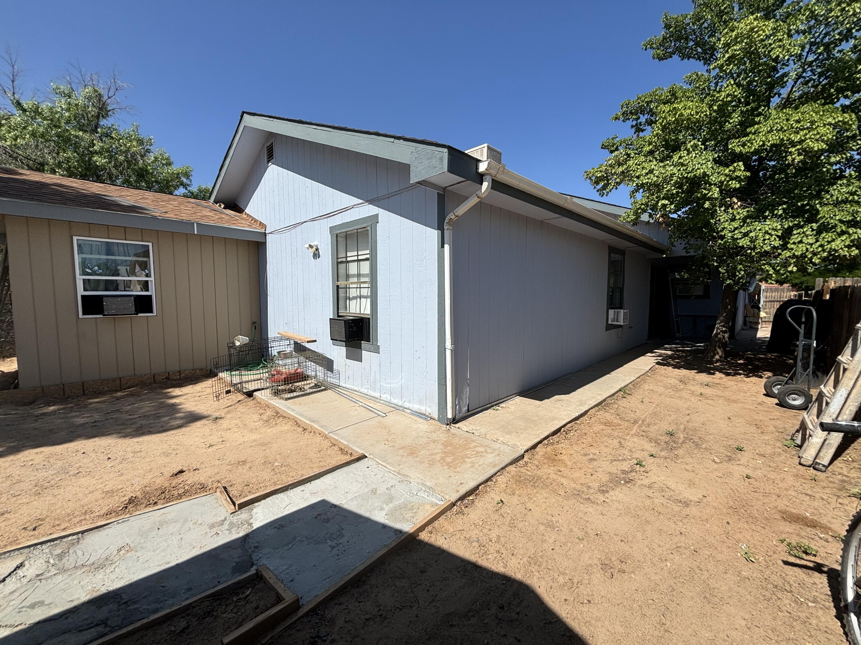 1160 Pandora Drive SW