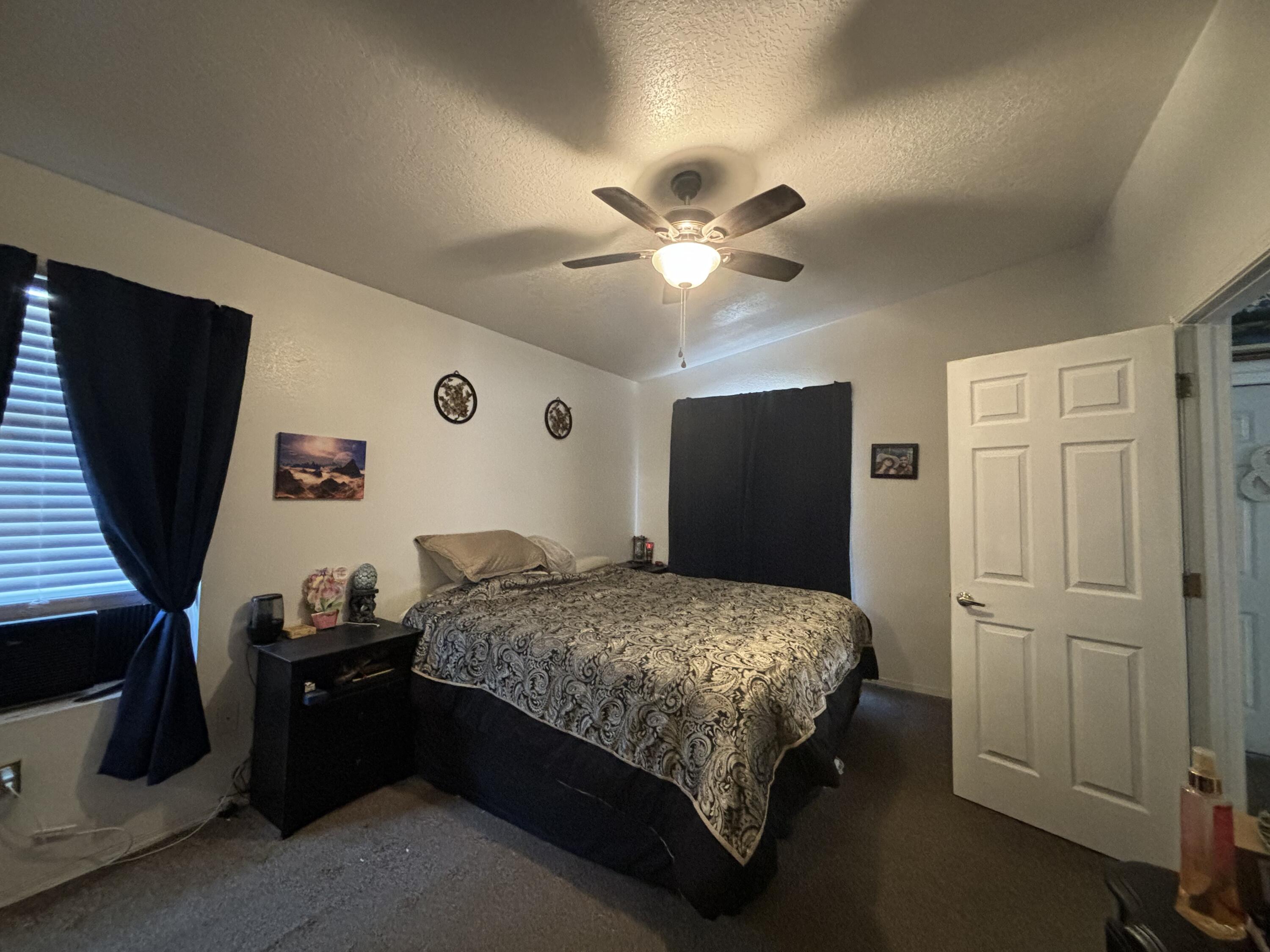1160 Pandora Drive SW