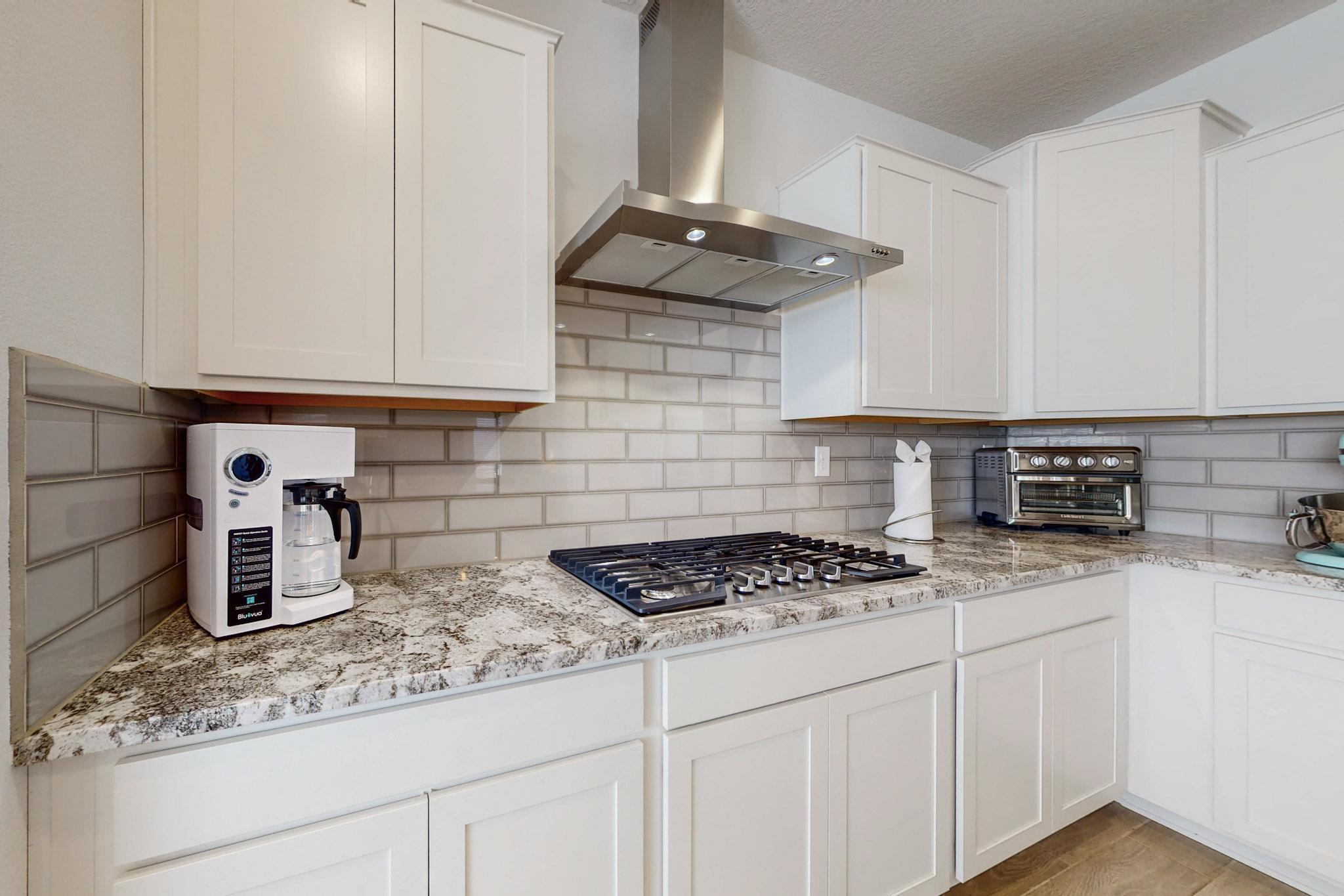 6012 Strand Loop SE