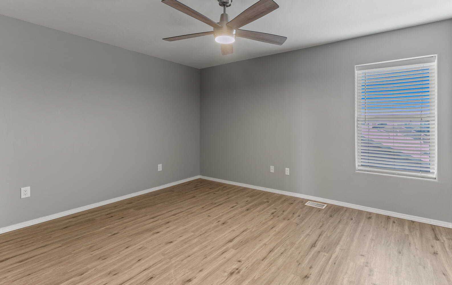 2601 Crimson Clover Street SW