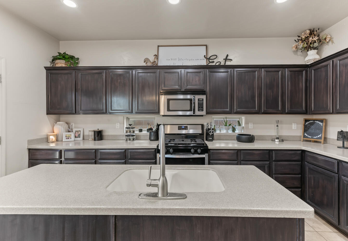 2601 Crimson Clover Street SW