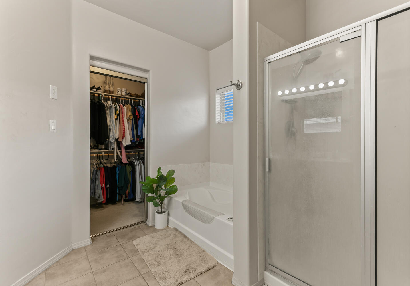 2601 Crimson Clover Street SW