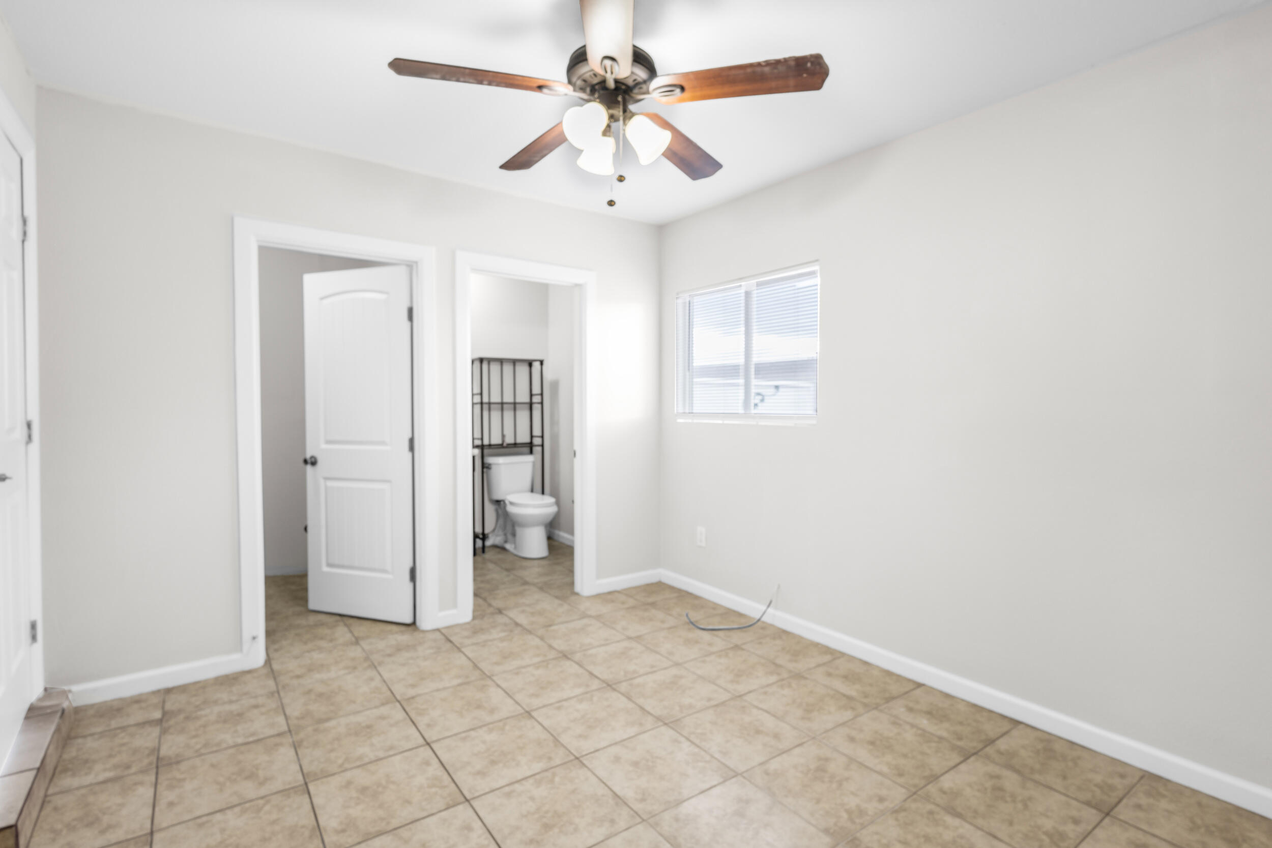 1710 Daybreak Road SE