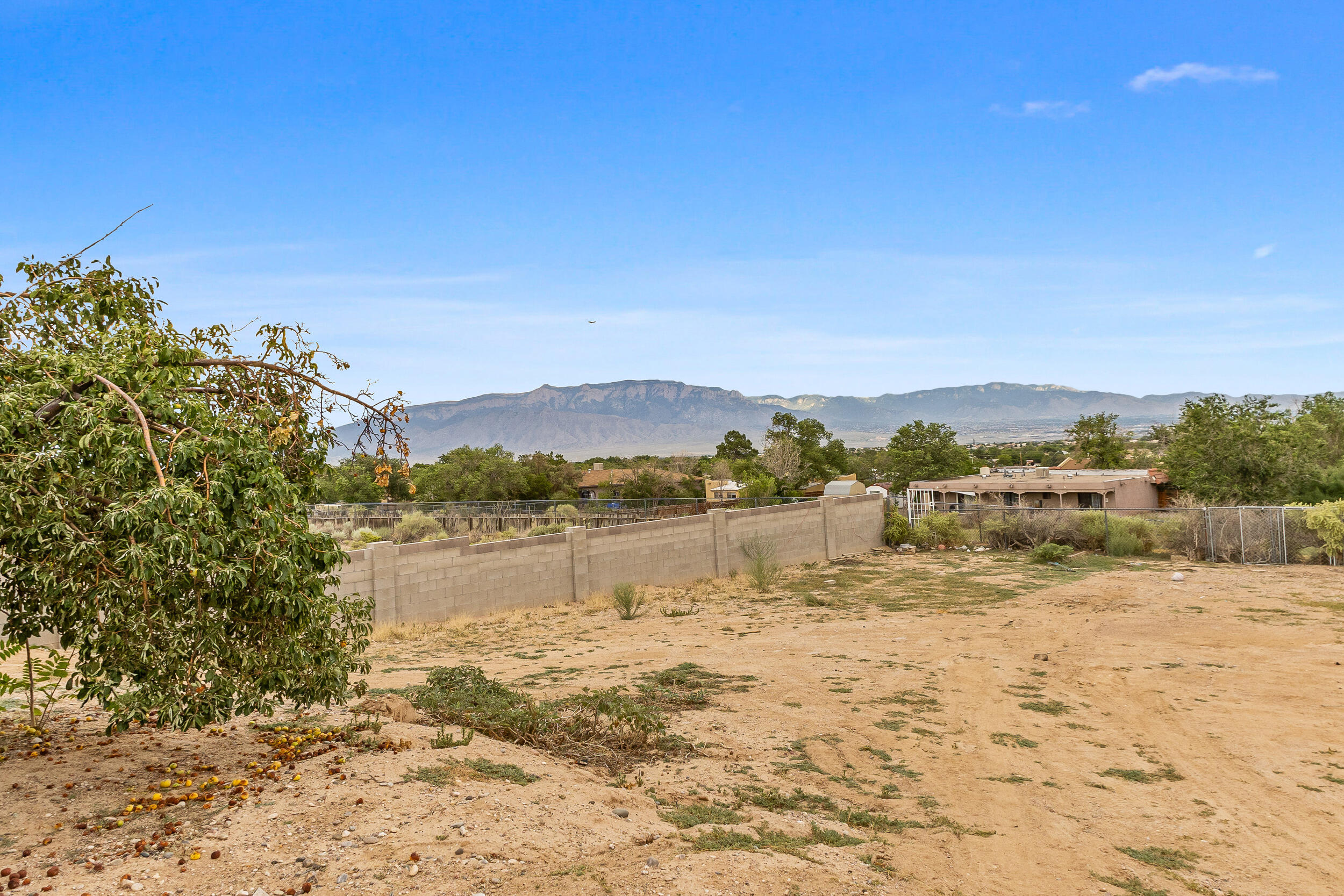 1710 Daybreak Road SE