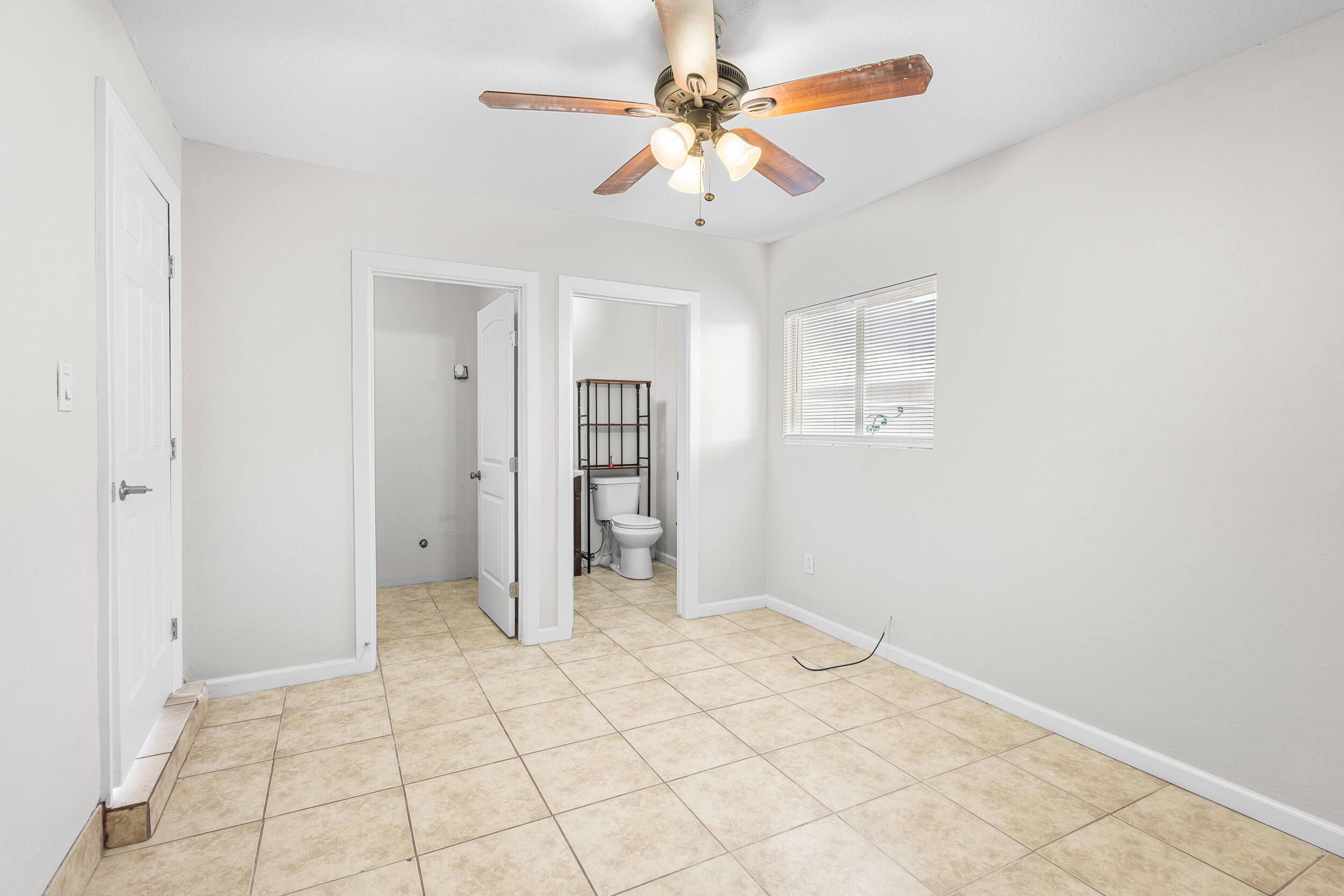 1710 Daybreak Road SE