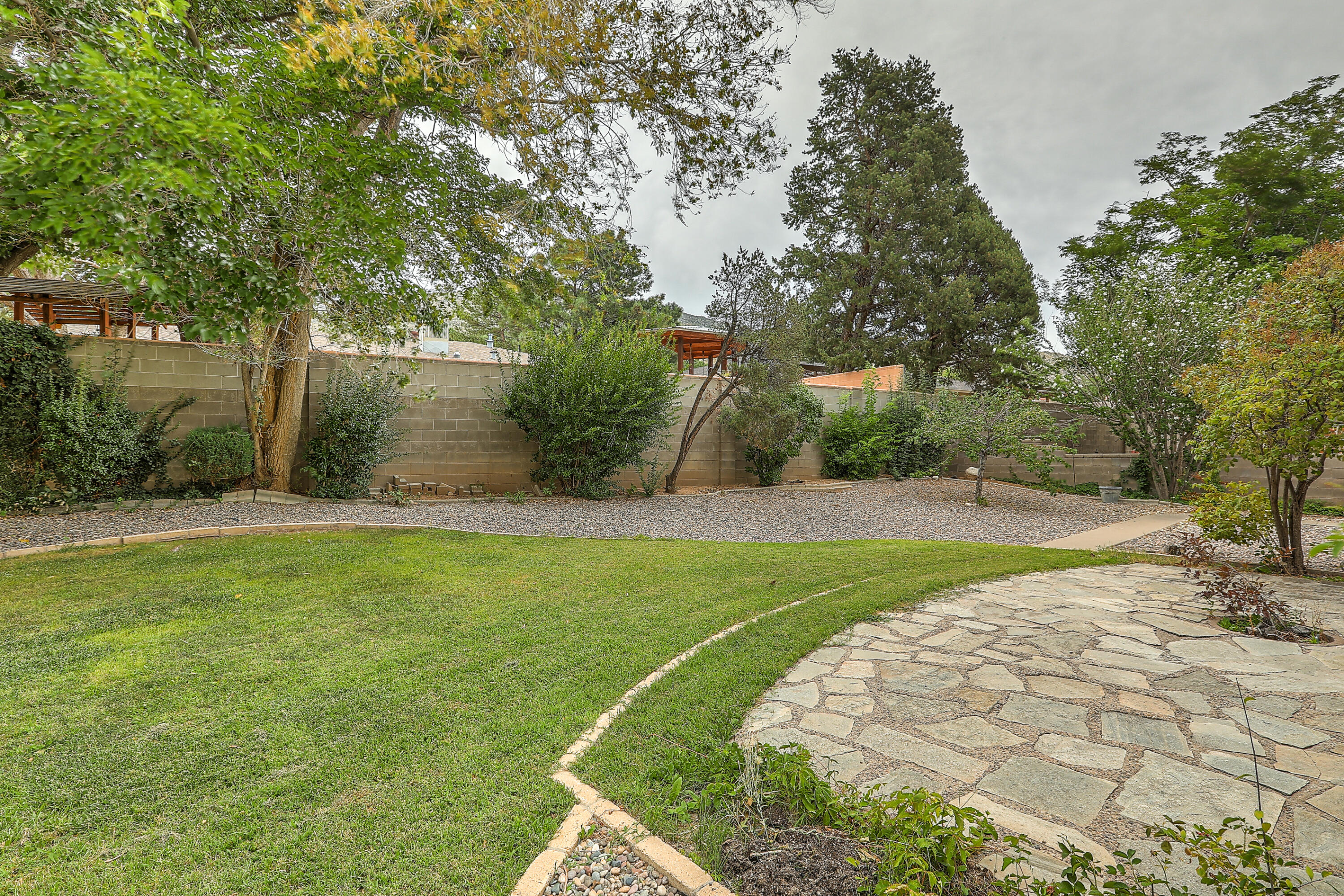 3016 Matador Drive NE