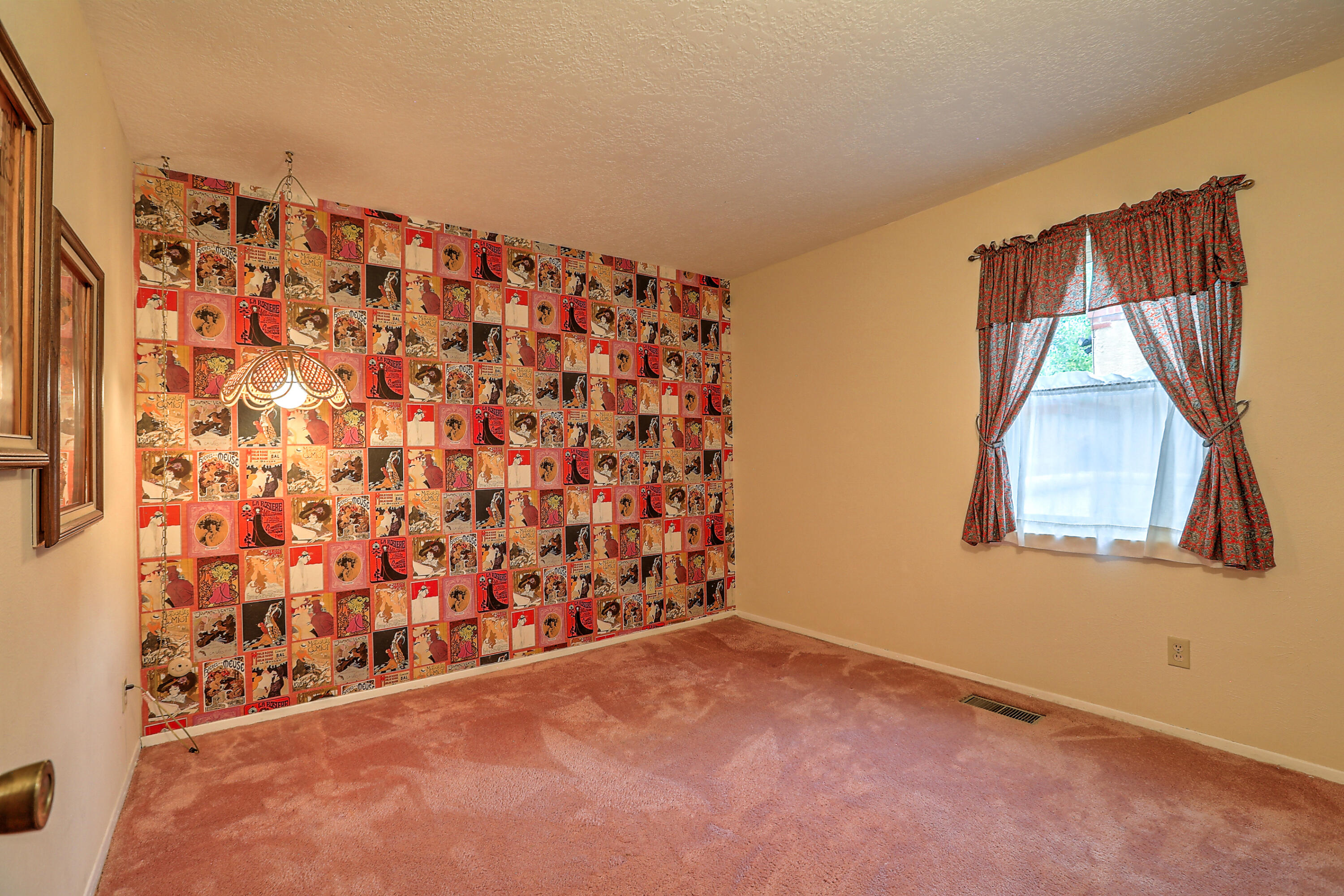 3016 Matador Drive NE