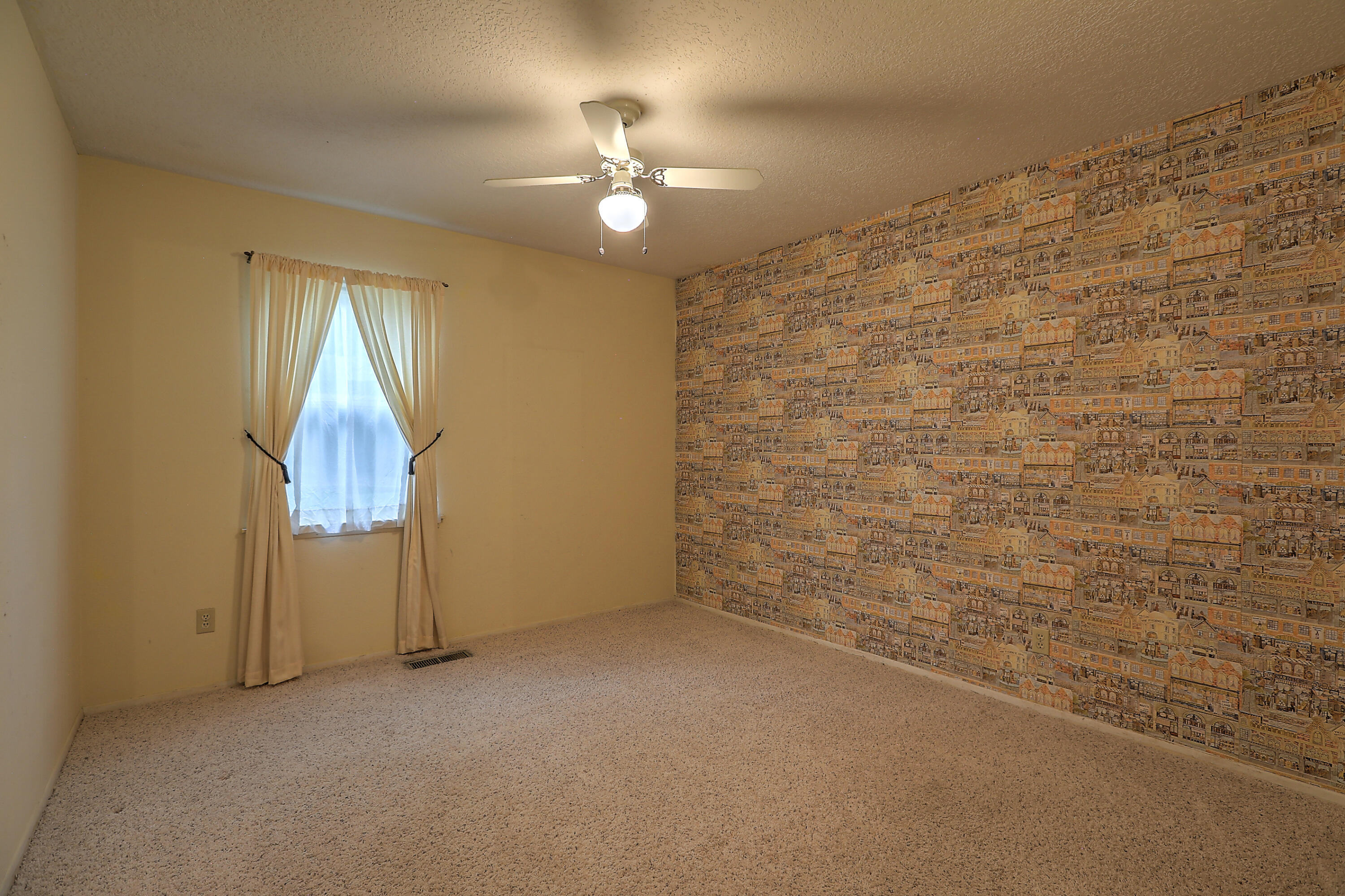 3016 Matador Drive NE