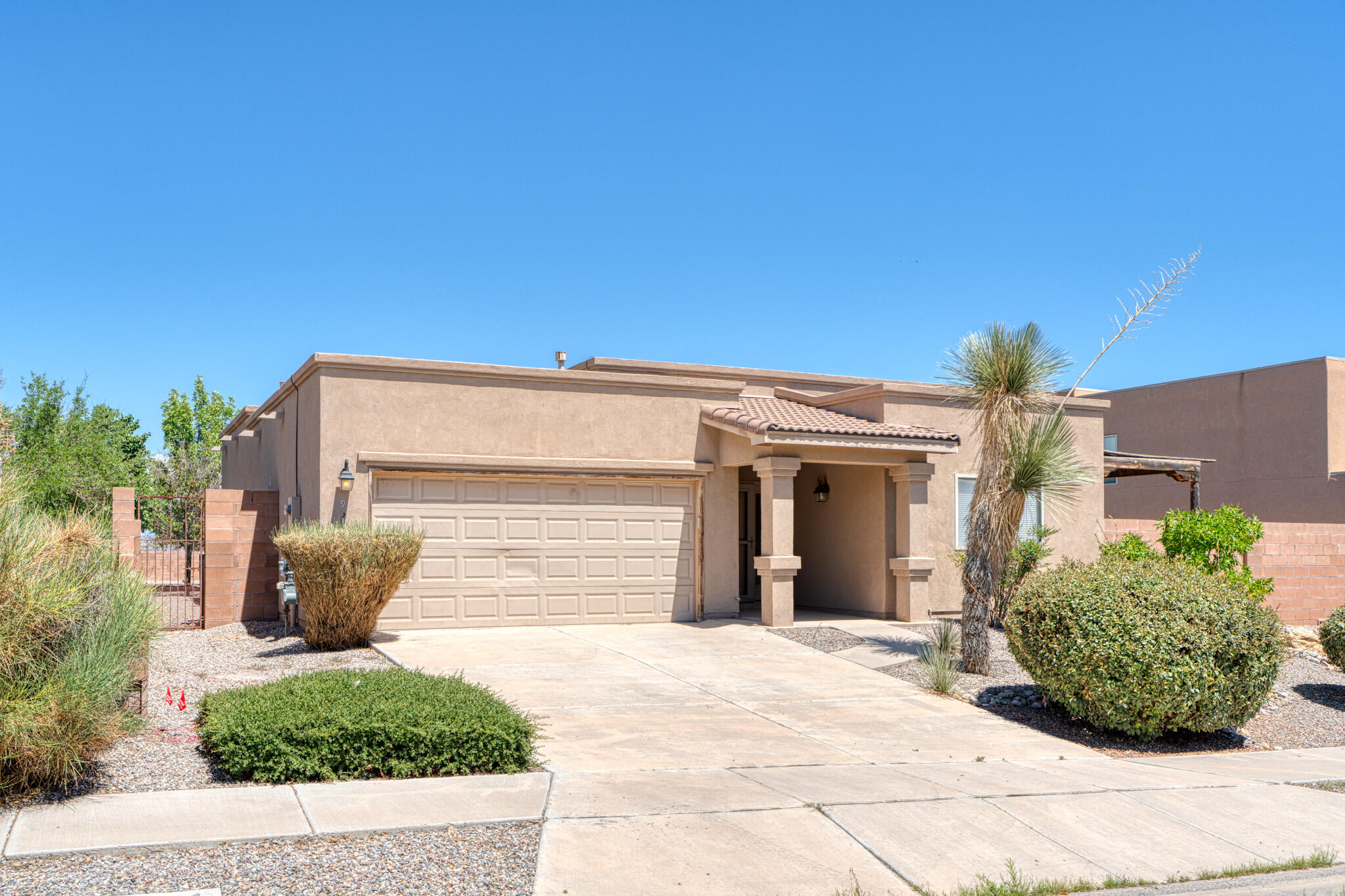 953 Loma Pinon Loop
