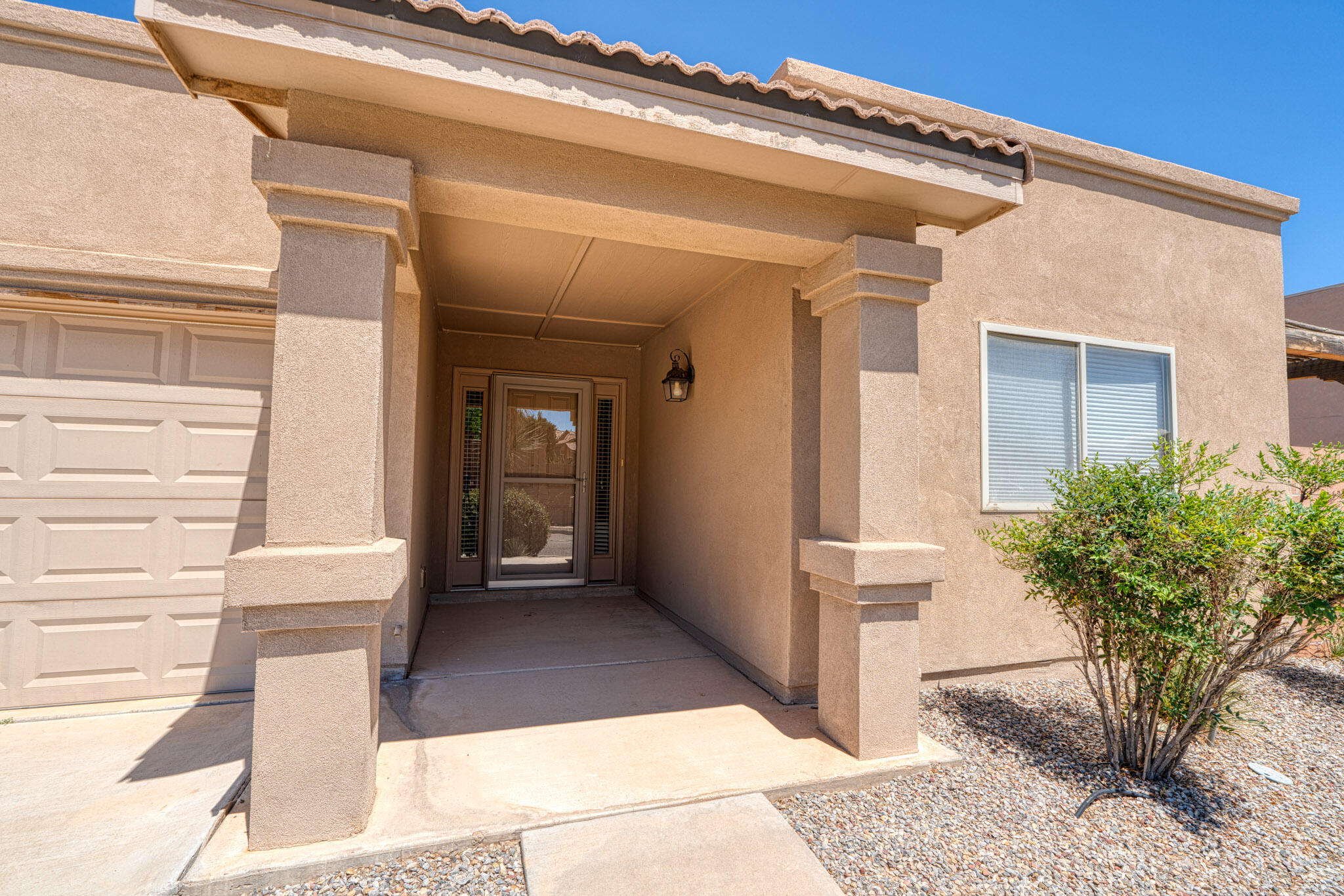 953 Loma Pinon Loop