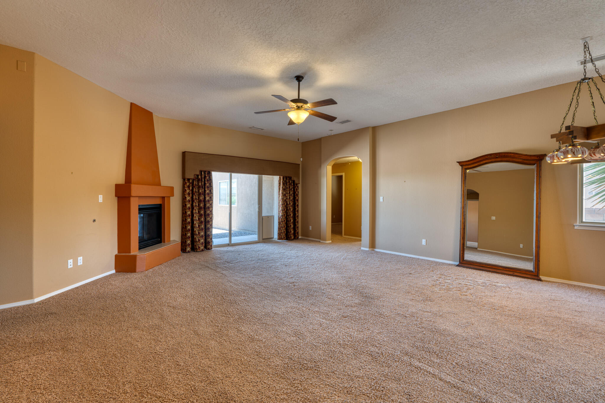953 Loma Pinon Loop