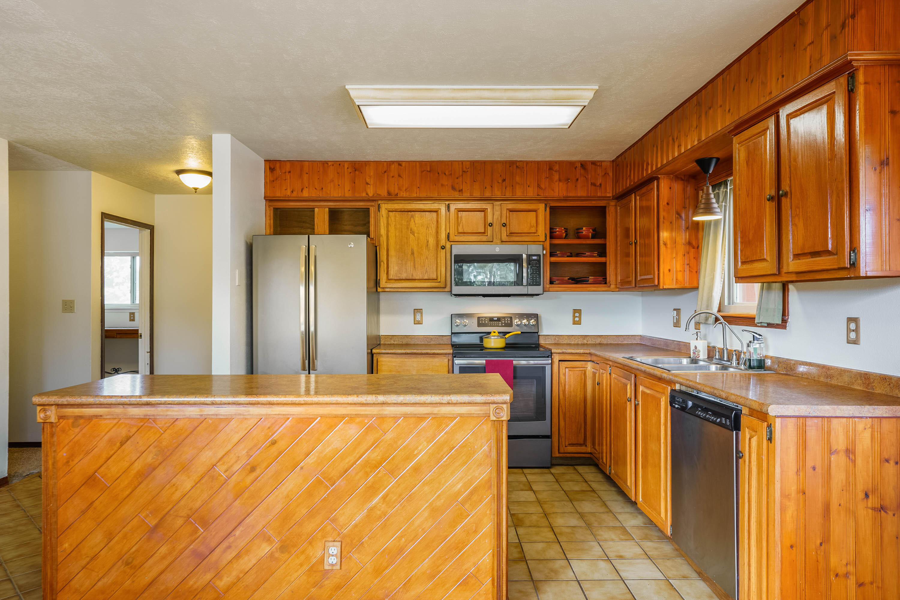 12 Tejon Drive