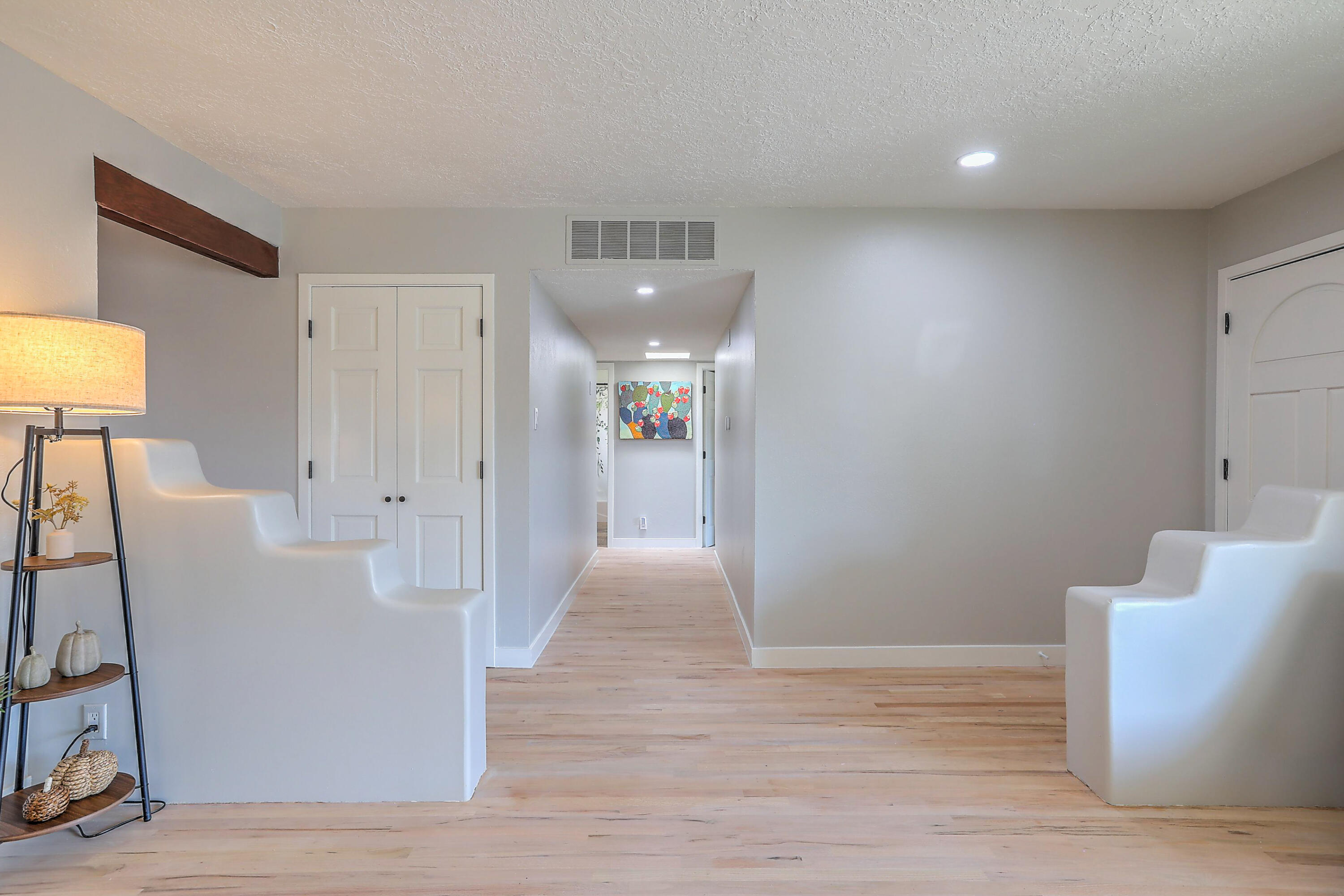 451 Live Oak Lane NE