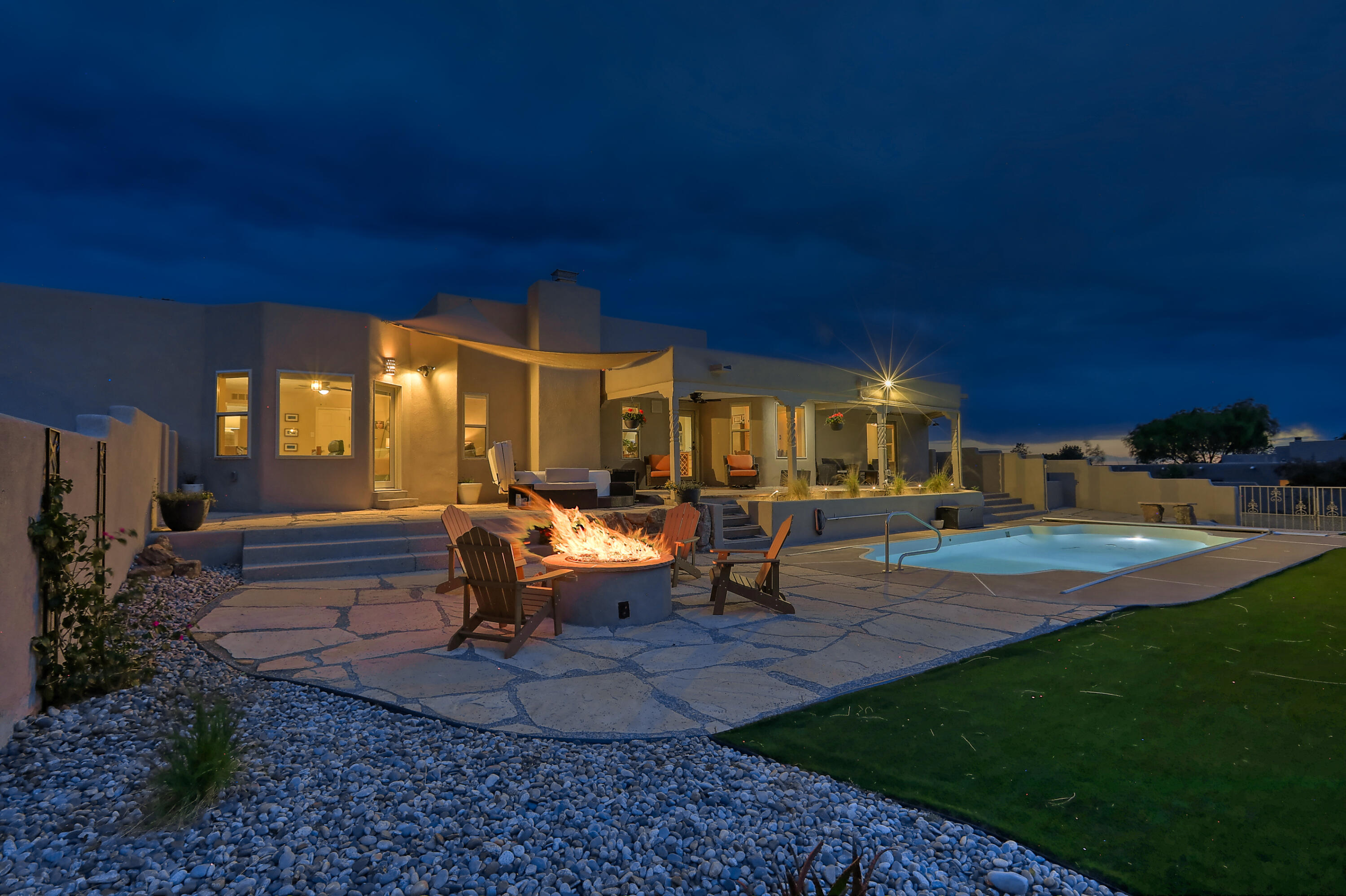 451 Live Oak Lane NE