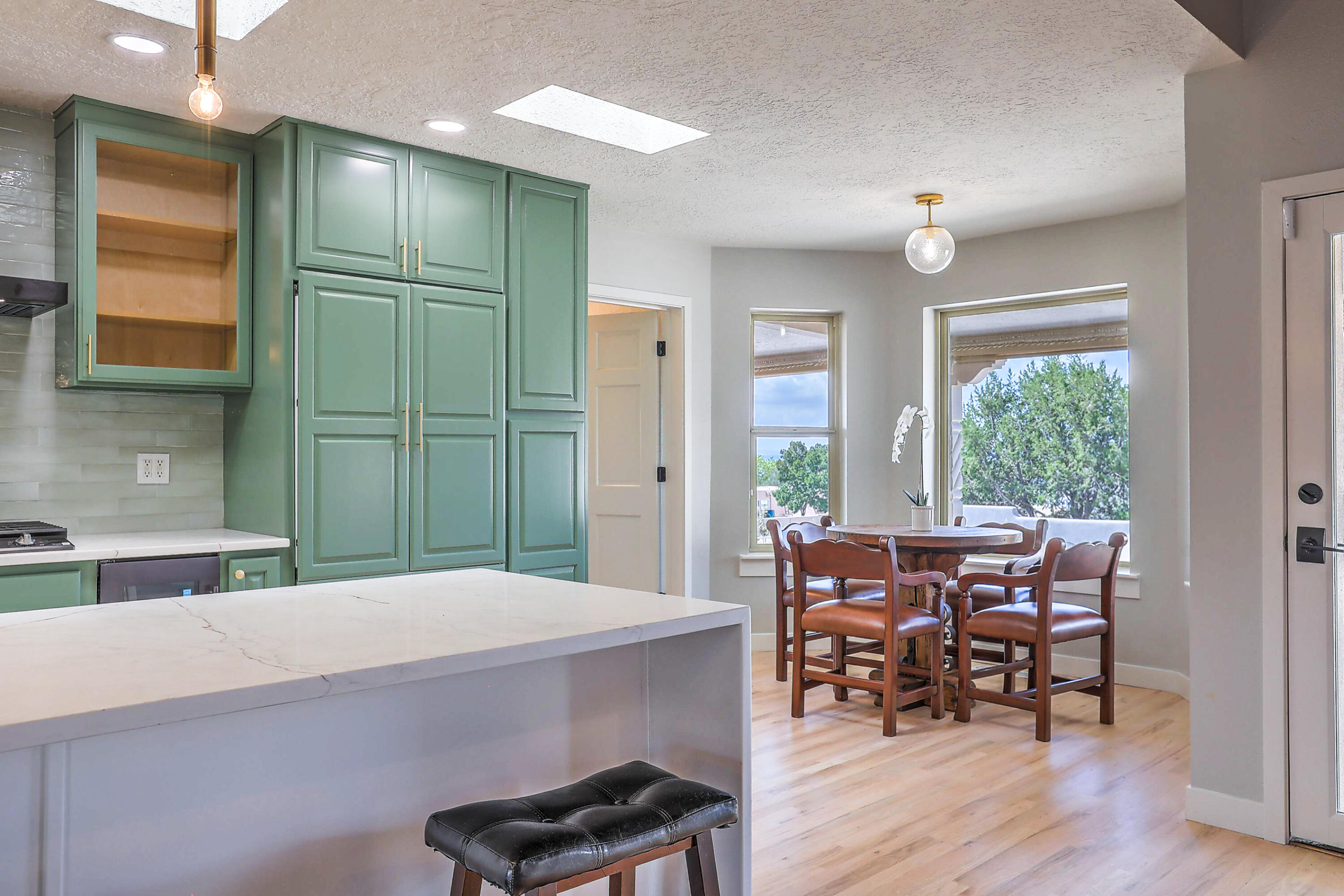 451 Live Oak Lane NE