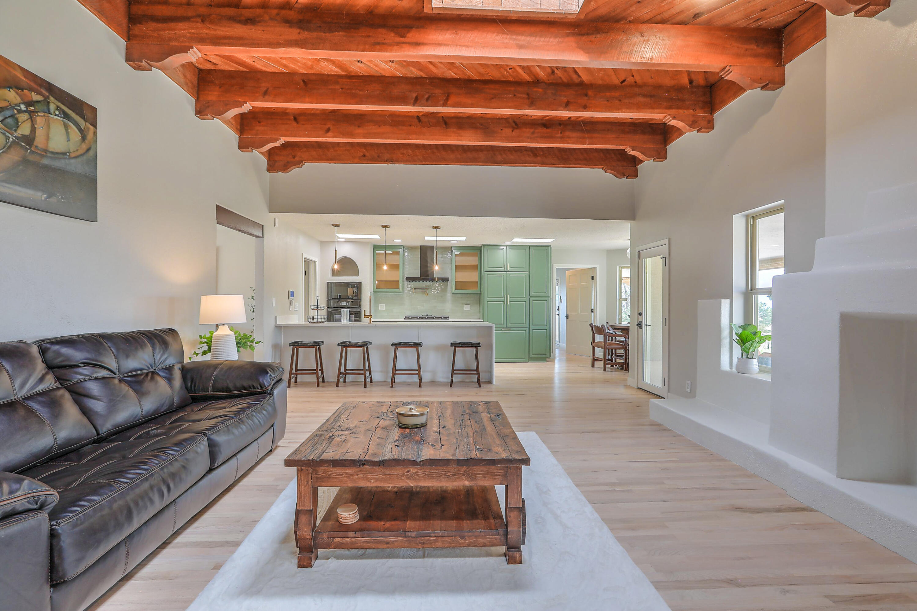 451 Live Oak Lane NE