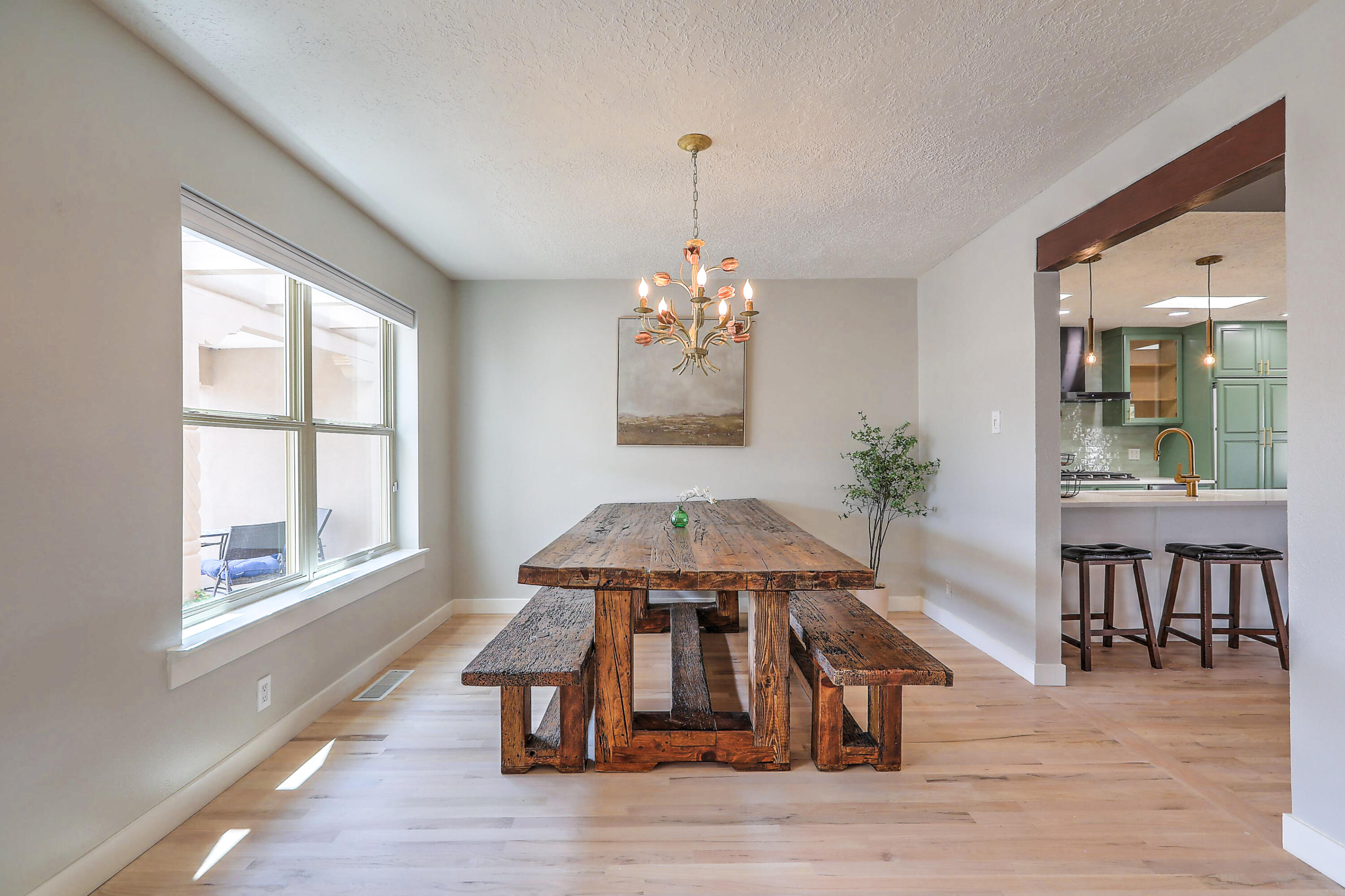 451 Live Oak Lane NE