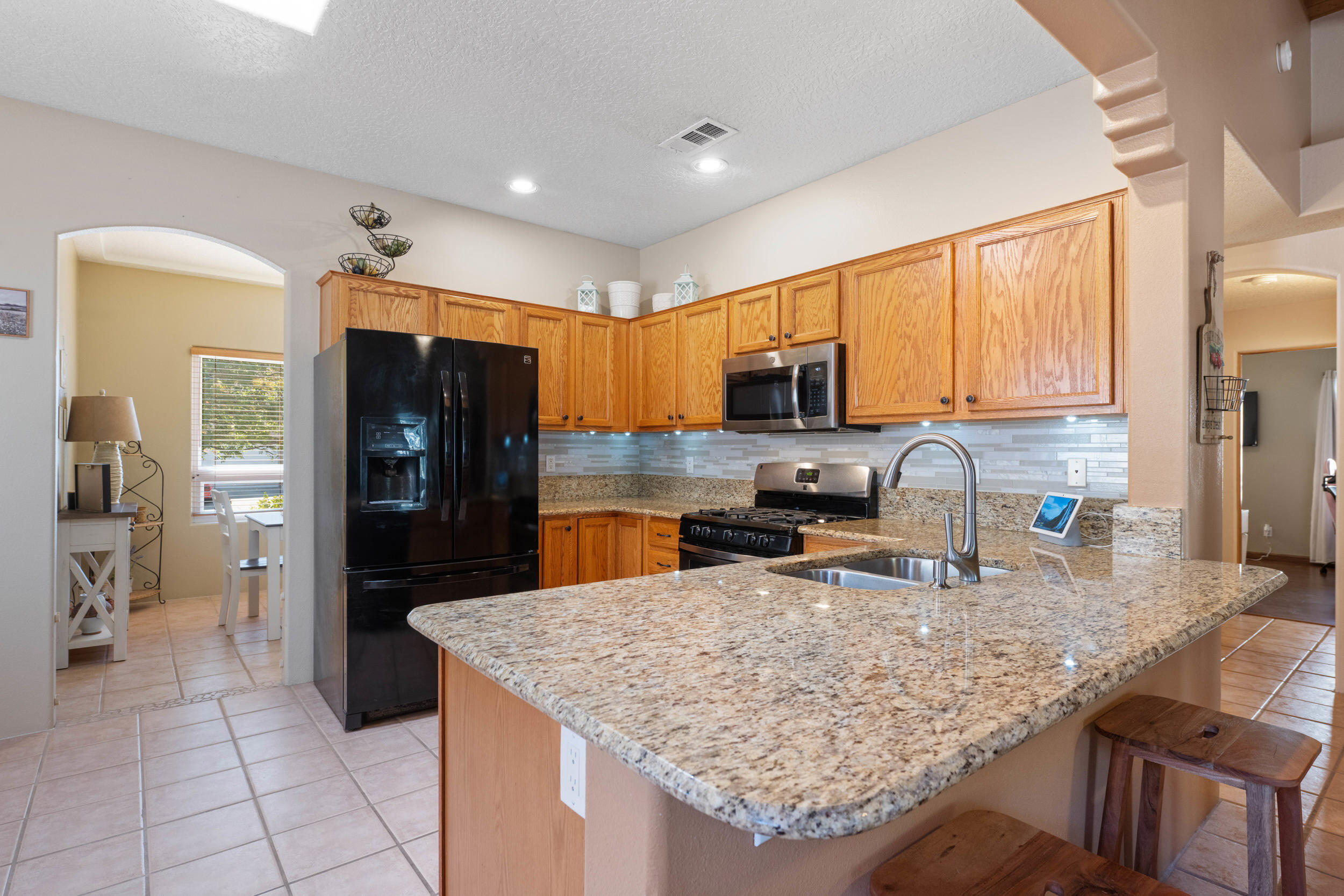 11000 Montecillo Drive NW