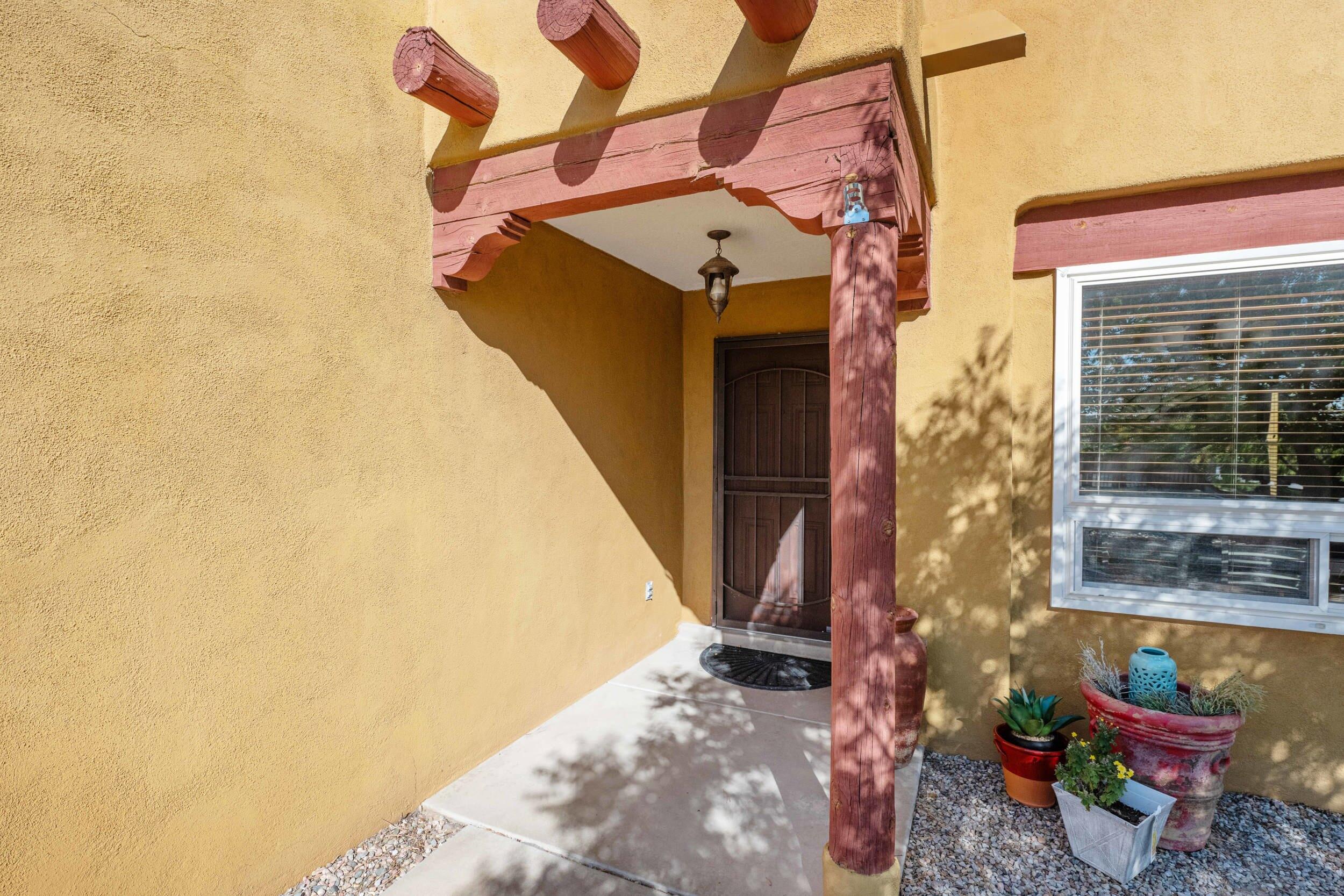 11000 Montecillo Drive NW