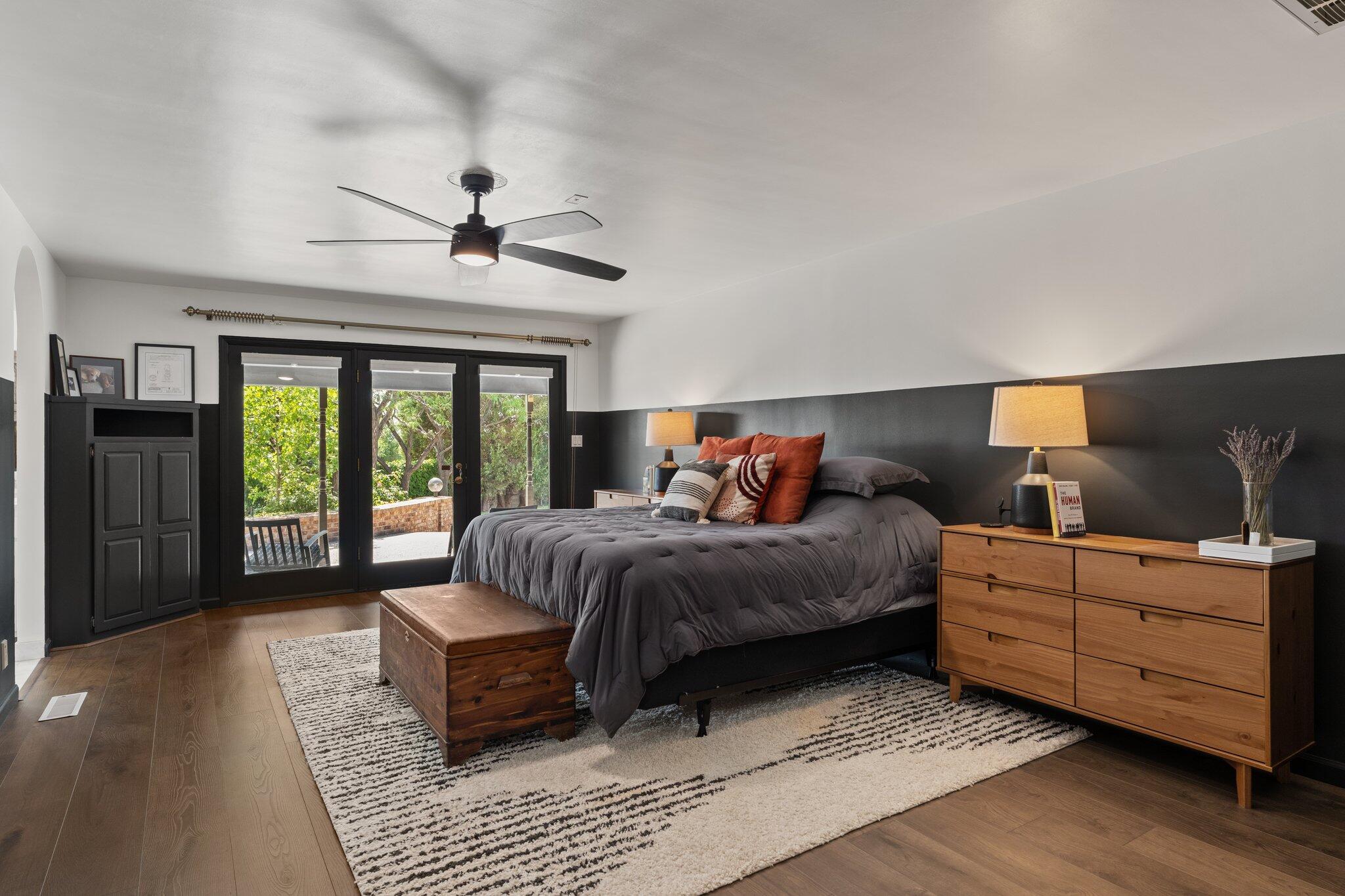 9504 LAYTON Place NE