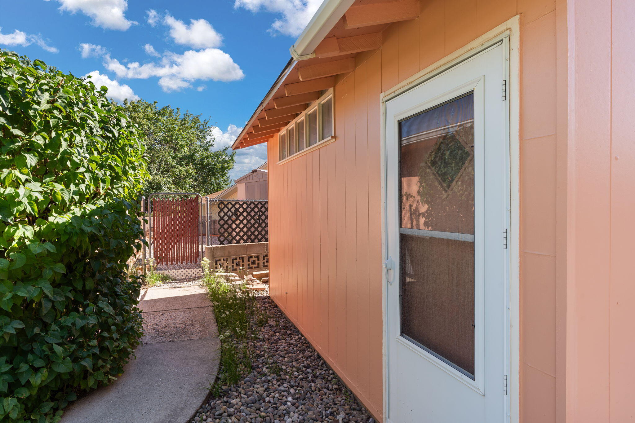 13601 VERBENA Place NE