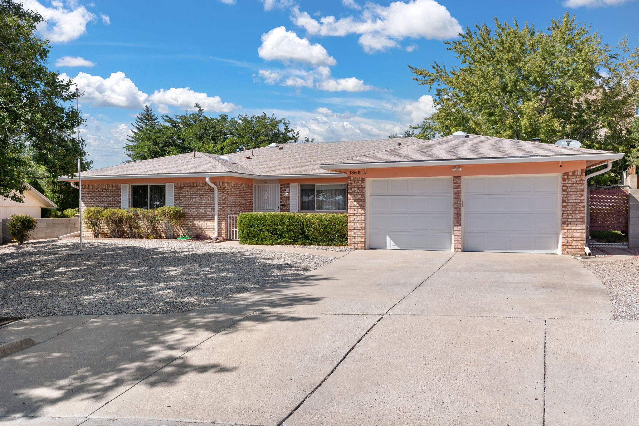 13601 VERBENA Place NE