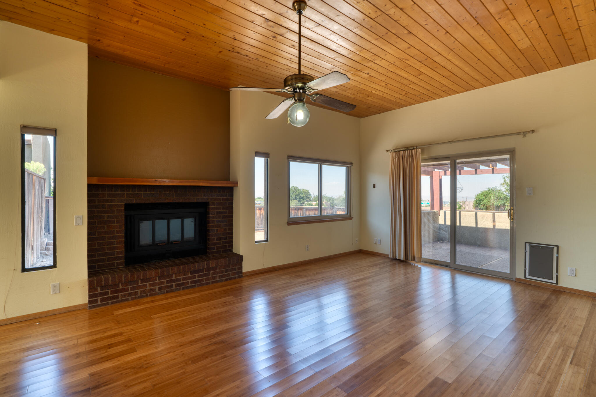 1816 TRAMWAY TERRACE Loop NE