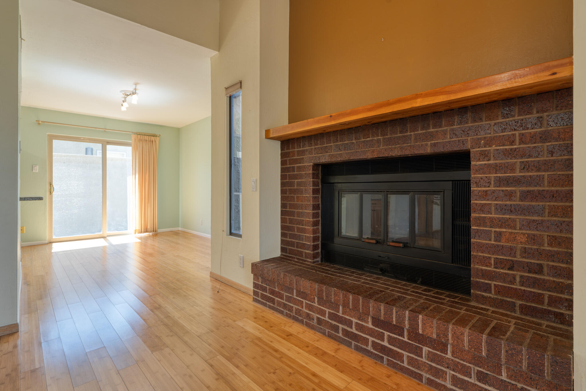 1816 TRAMWAY TERRACE Loop NE