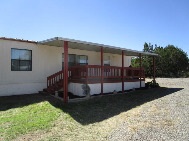 6 SKYLINE Court