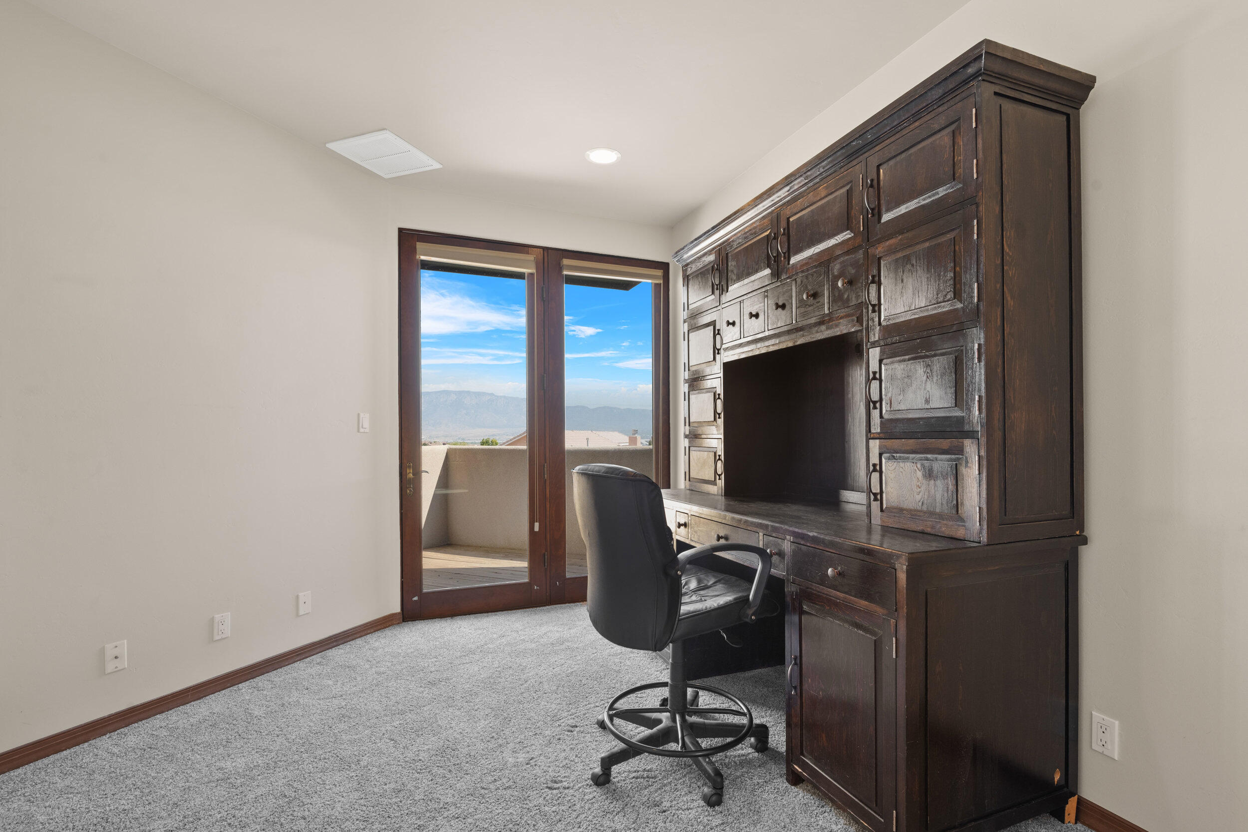 4601 BUTLER Avenue NW