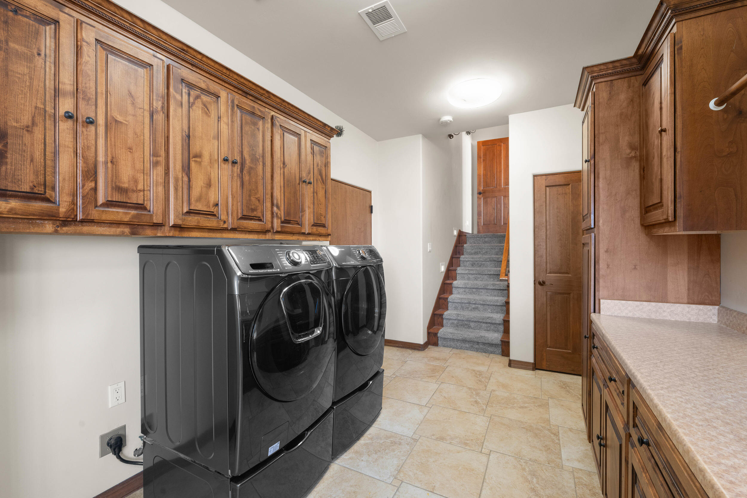 4601 BUTLER Avenue NW