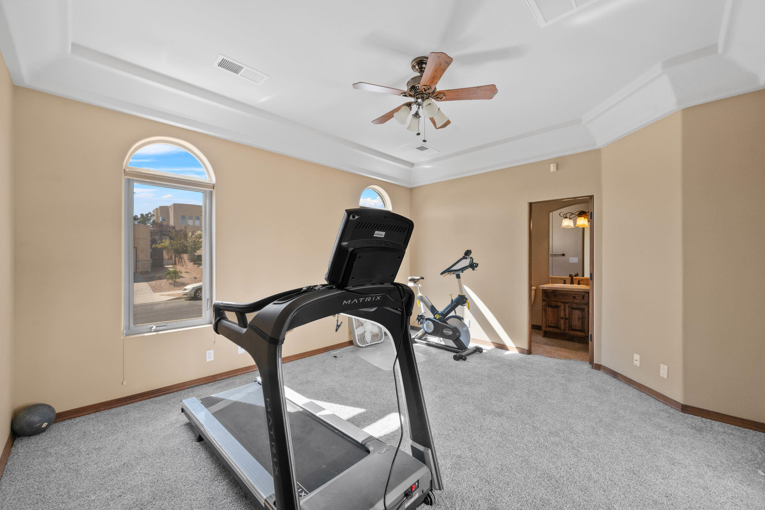 4601 BUTLER Avenue NW