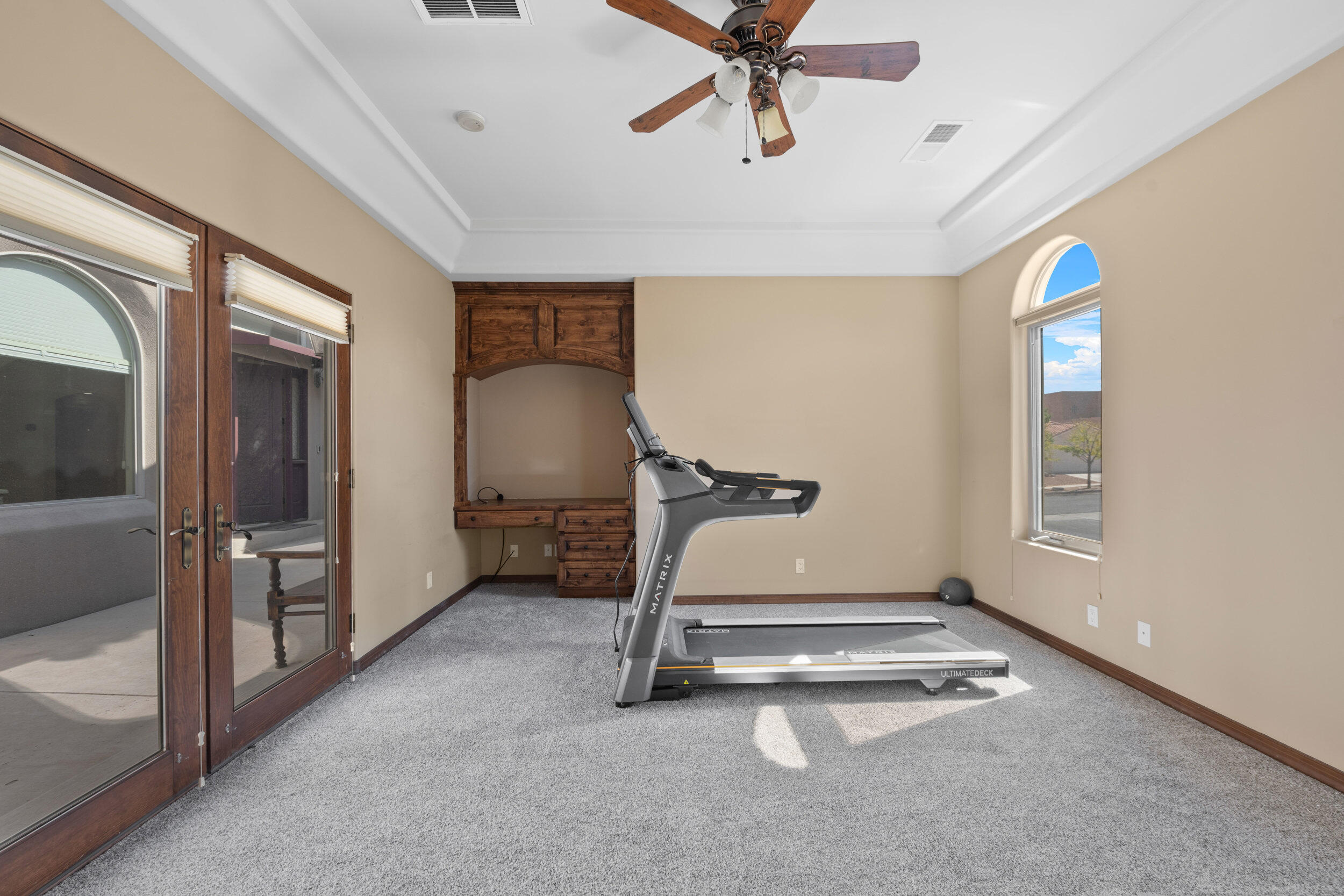 4601 BUTLER Avenue NW