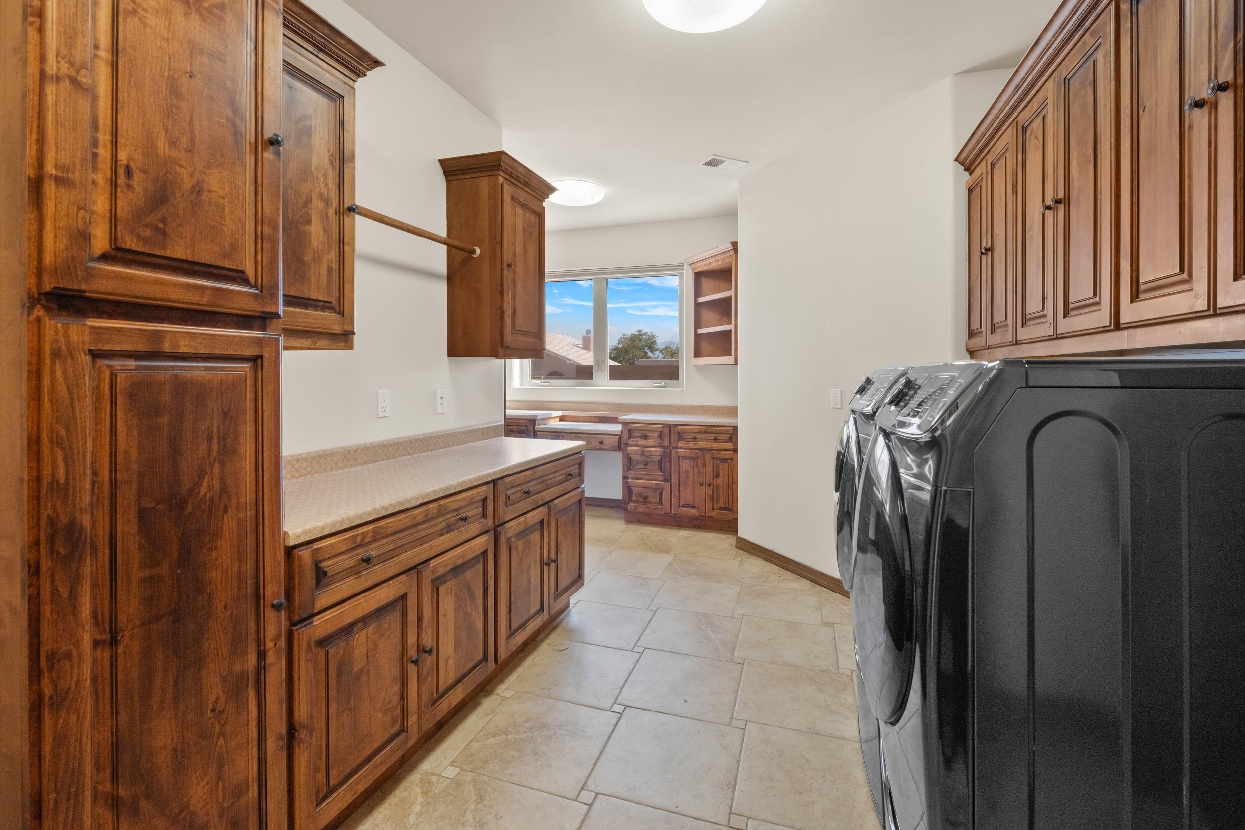 4601 BUTLER Avenue NW