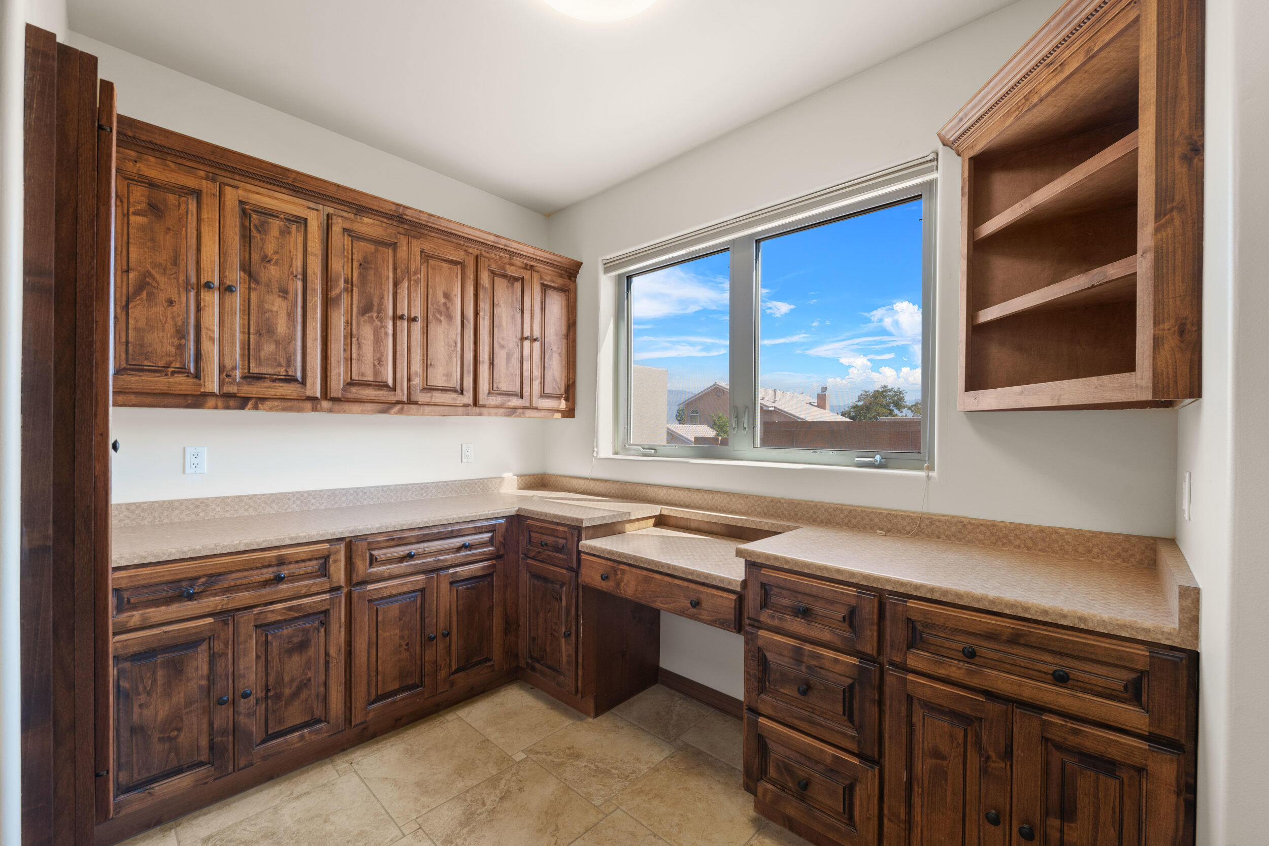 4601 BUTLER Avenue NW