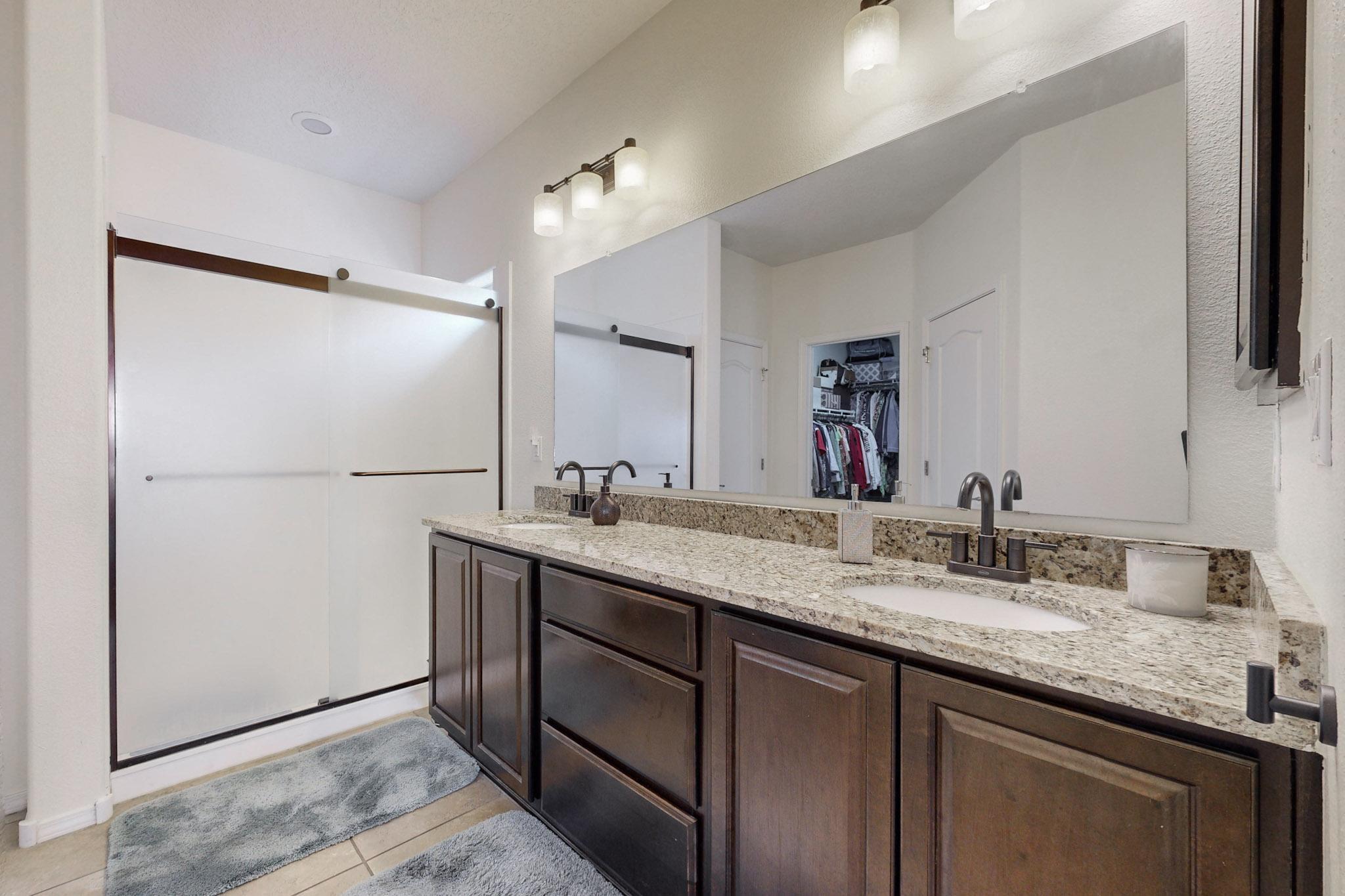 3833 PUENTA ALTO Avenue NE