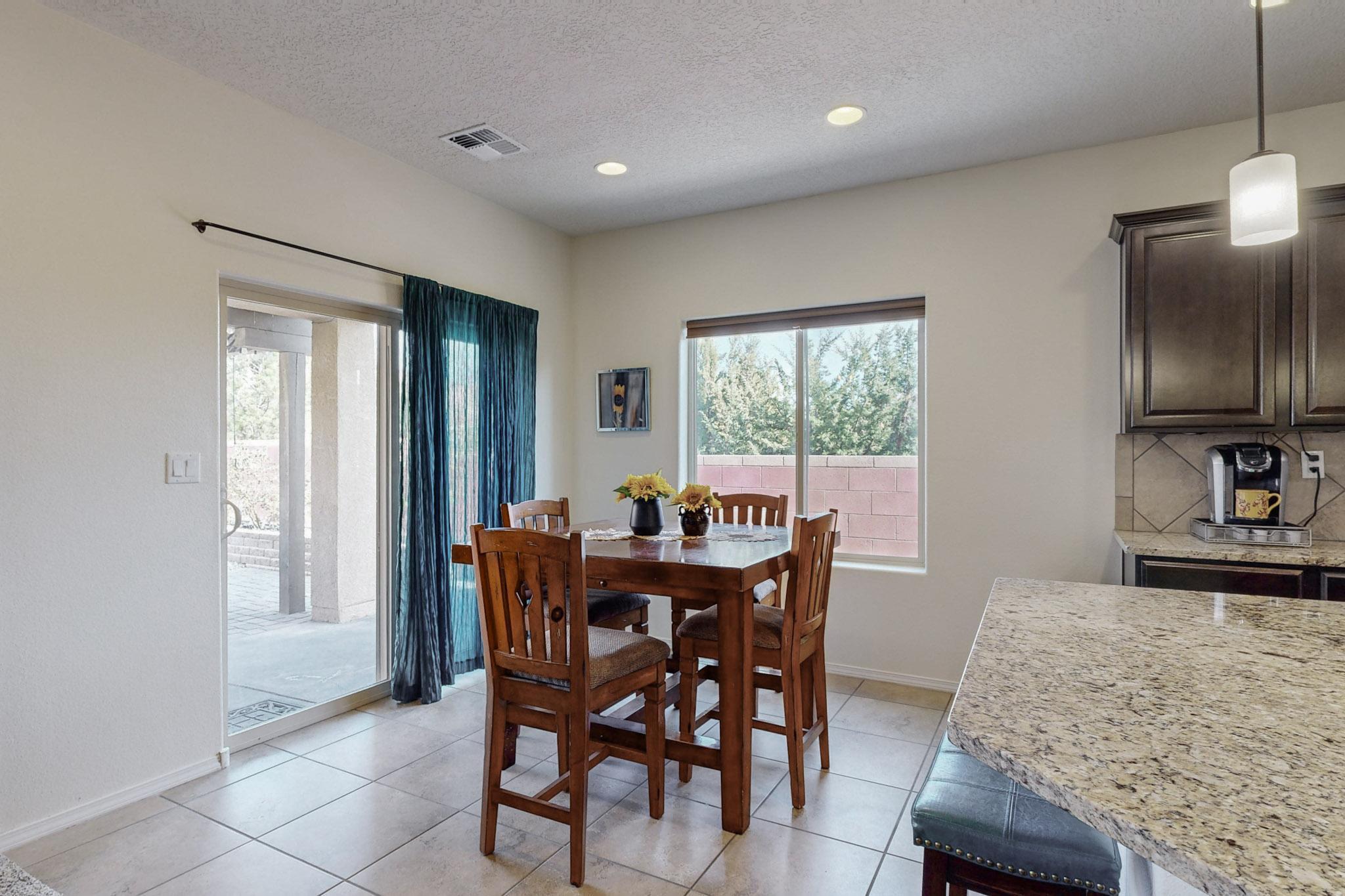 3833 PUENTA ALTO Avenue NE