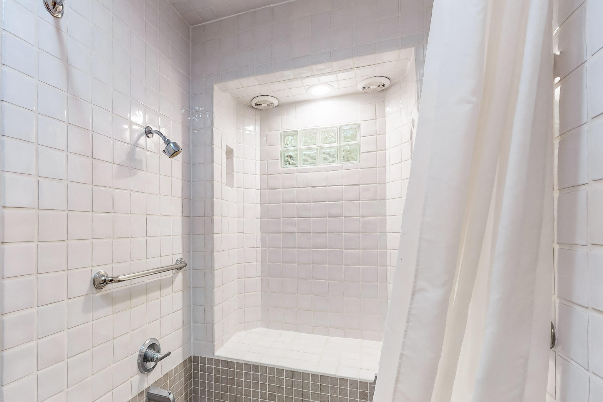 4232 INDIAN SPRINGS Drive NE