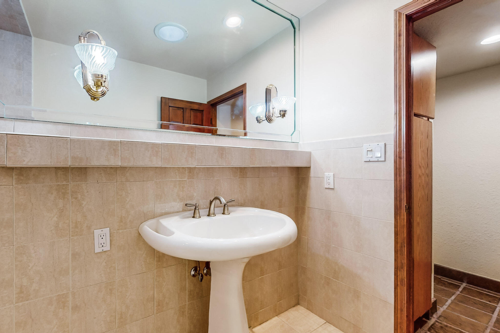 4232 INDIAN SPRINGS Drive NE