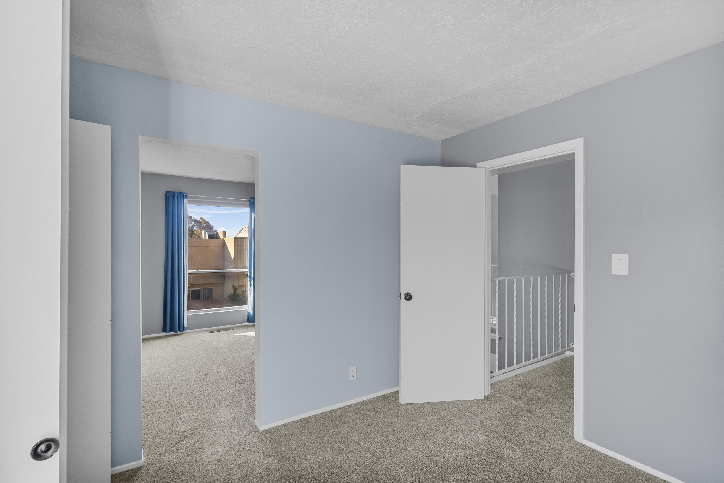 58 Plaza De la Noche NE