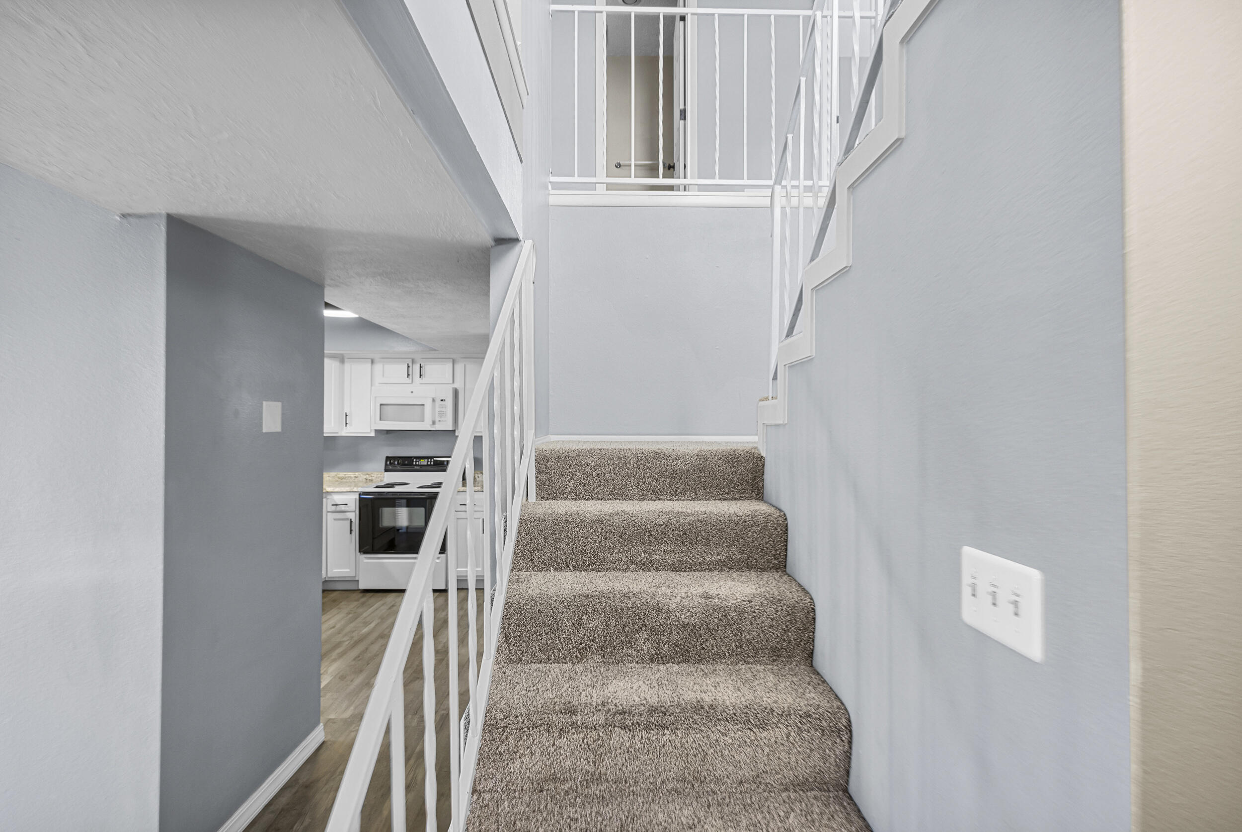 58 Plaza De la Noche NE