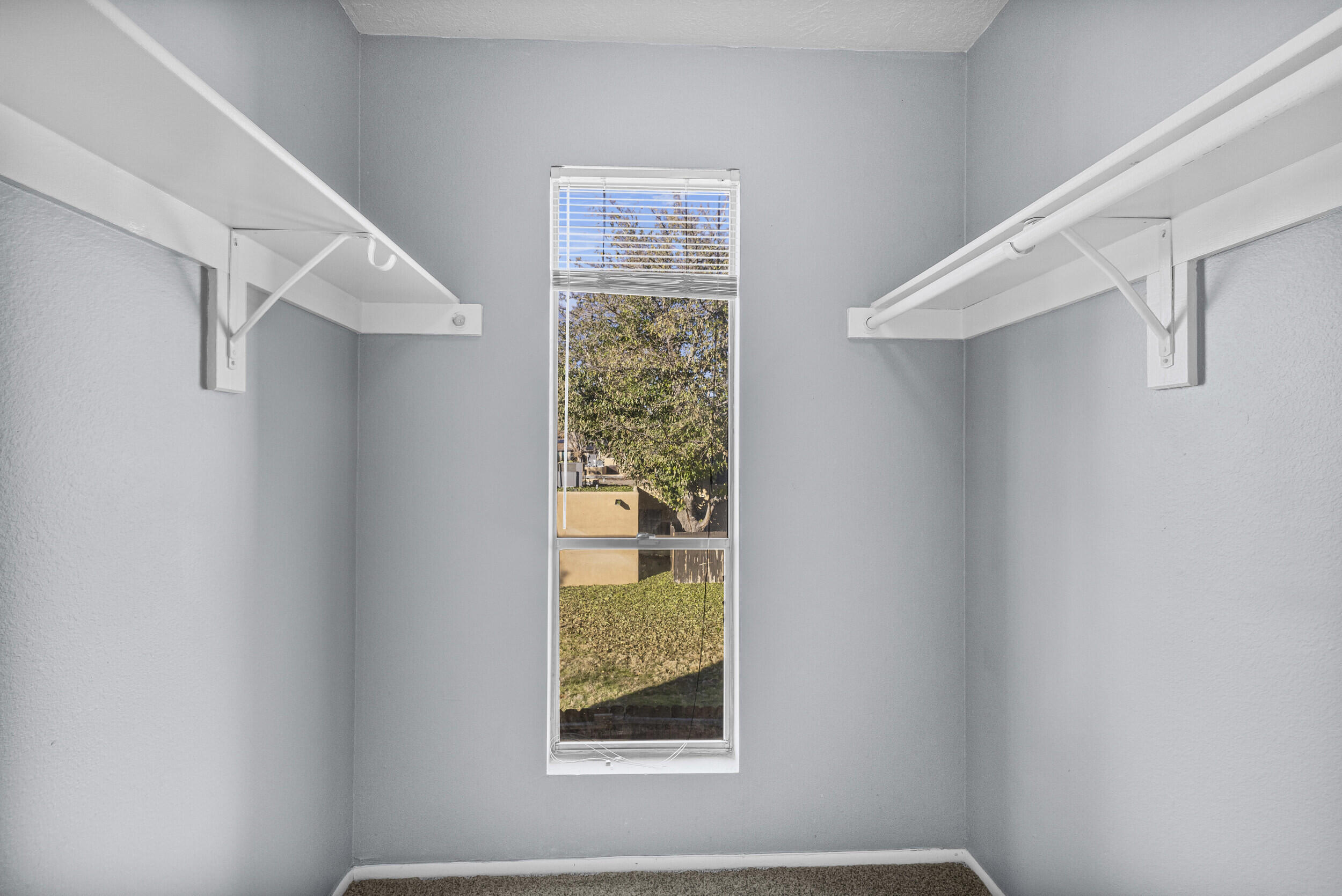 58 Plaza De la Noche NE