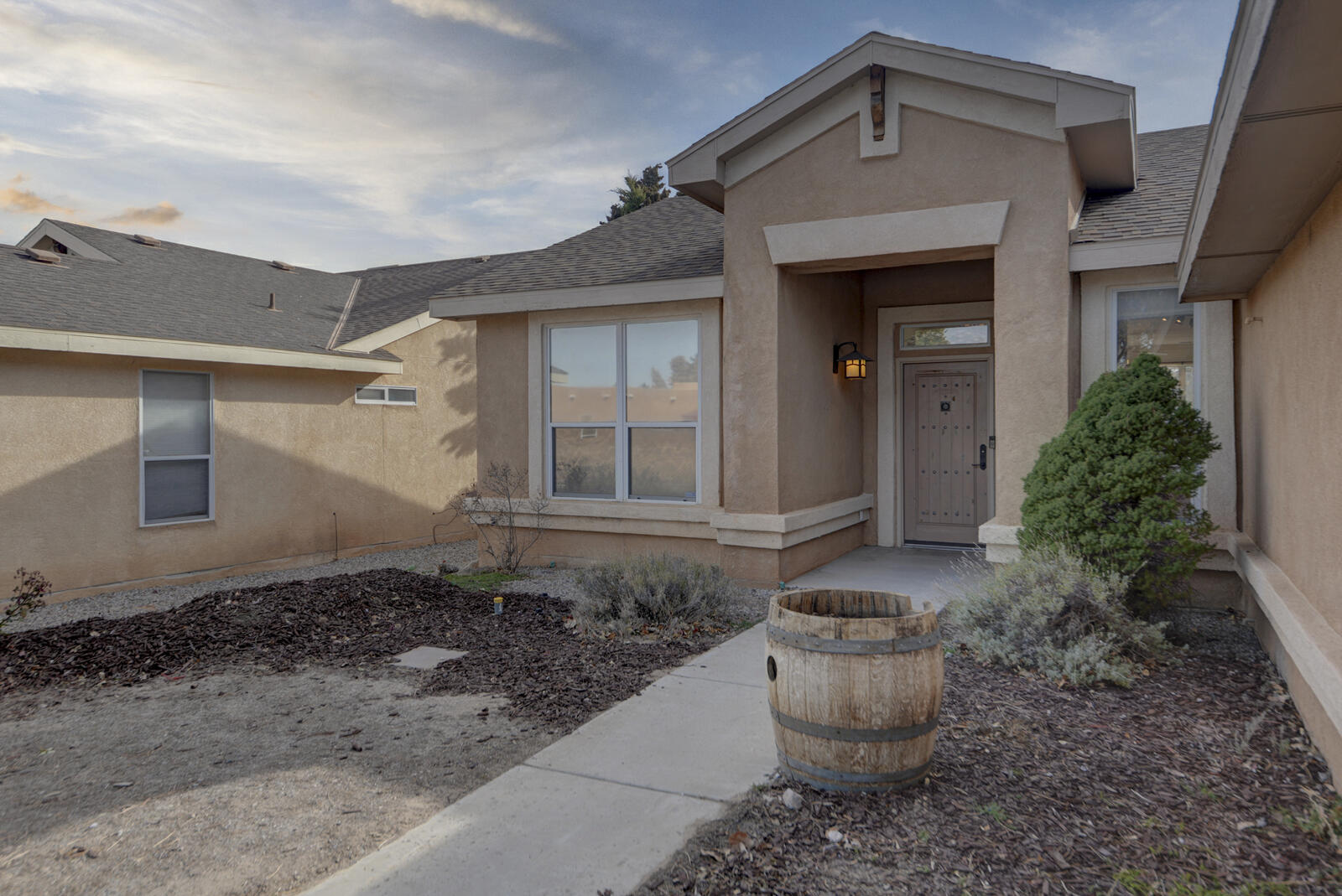 7224 CASCADA Road NW