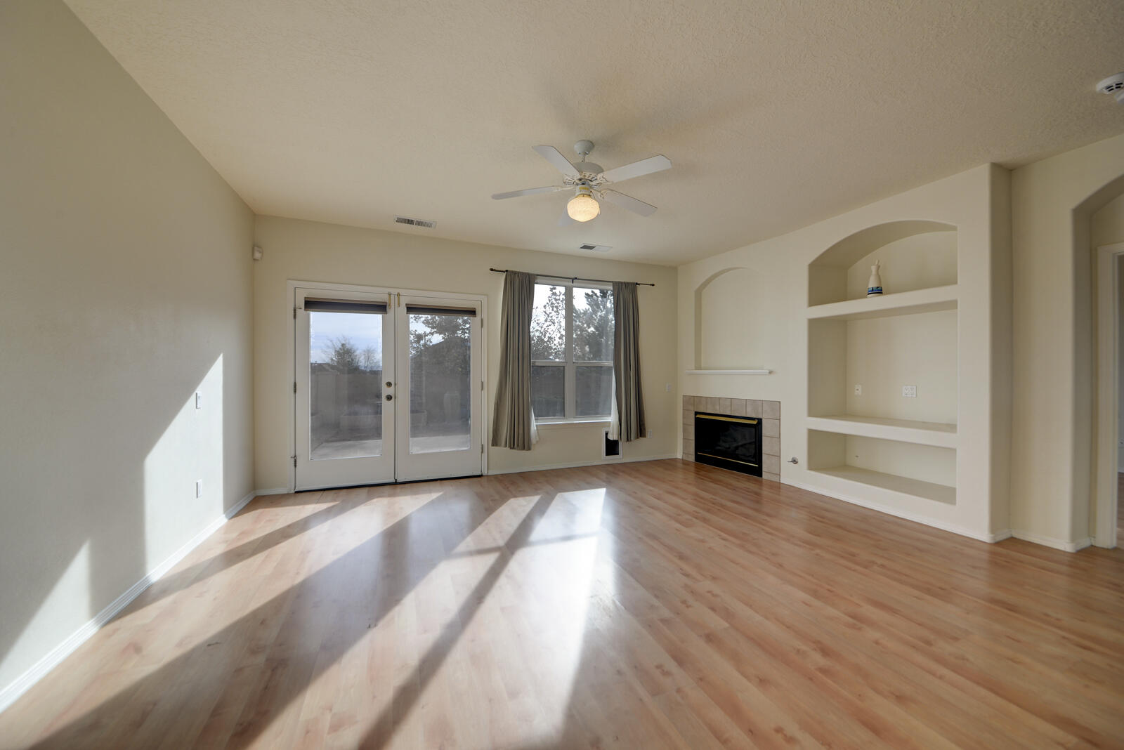 7224 CASCADA Road NW