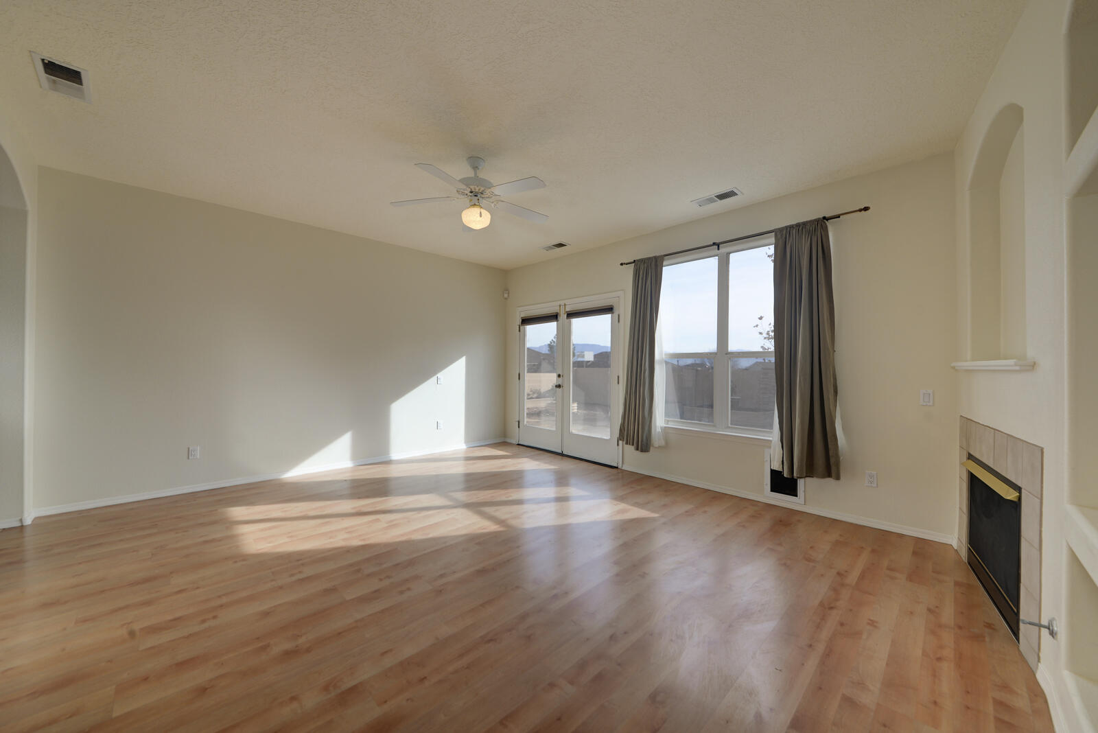 7224 CASCADA Road NW