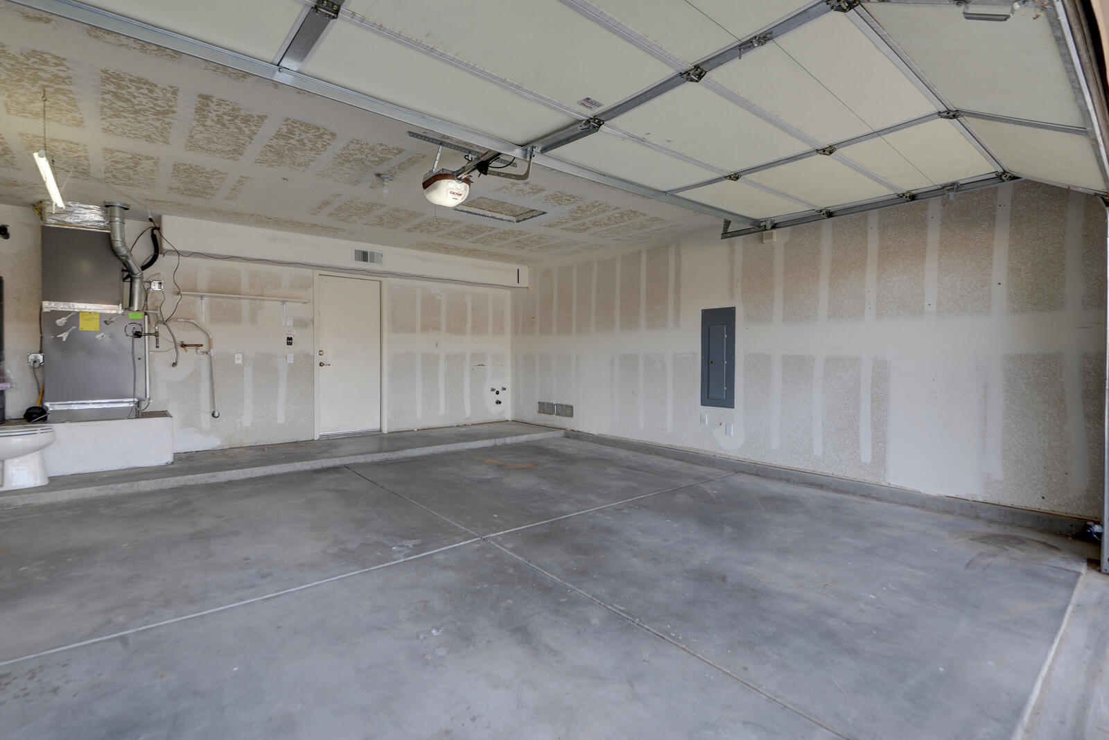 7224 CASCADA Road NW