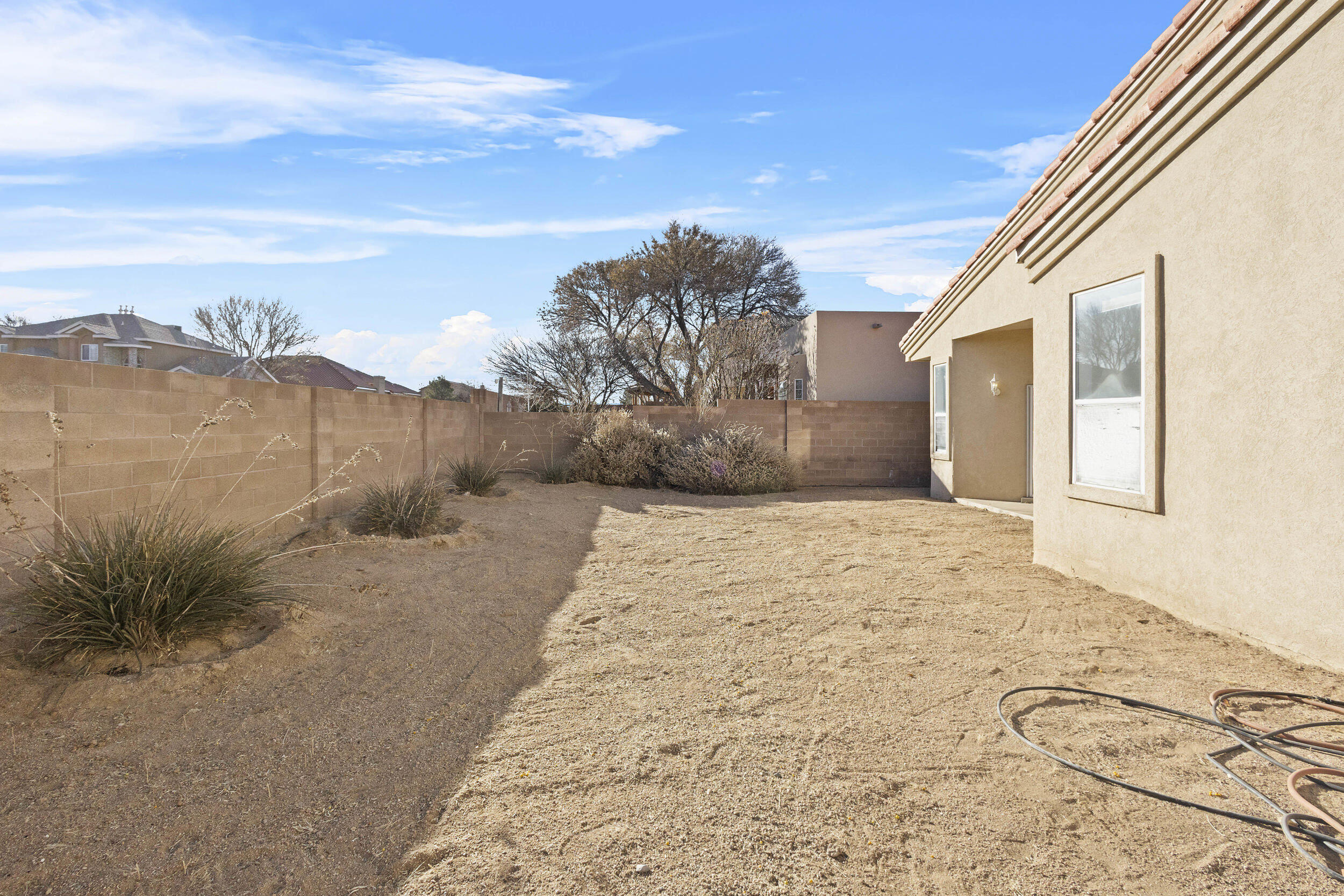 8608 Tierra Bonita Place NE