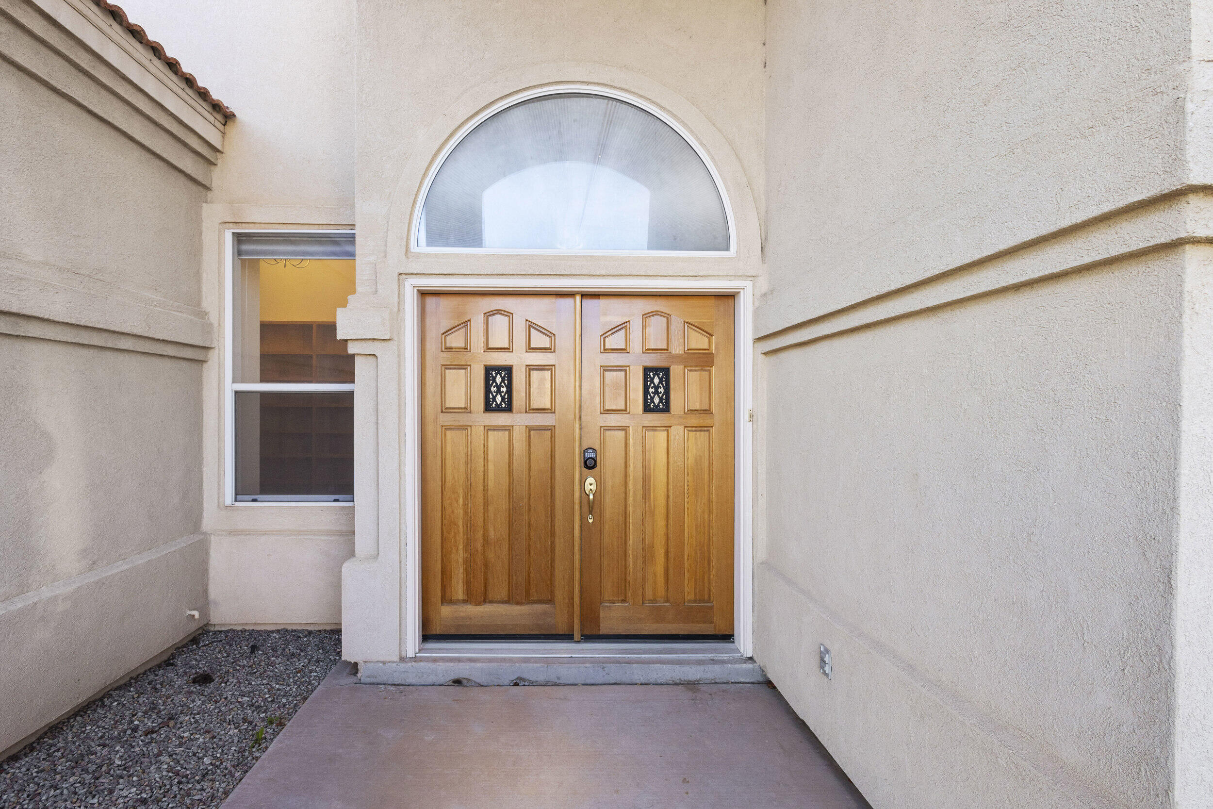 8608 Tierra Bonita Place NE