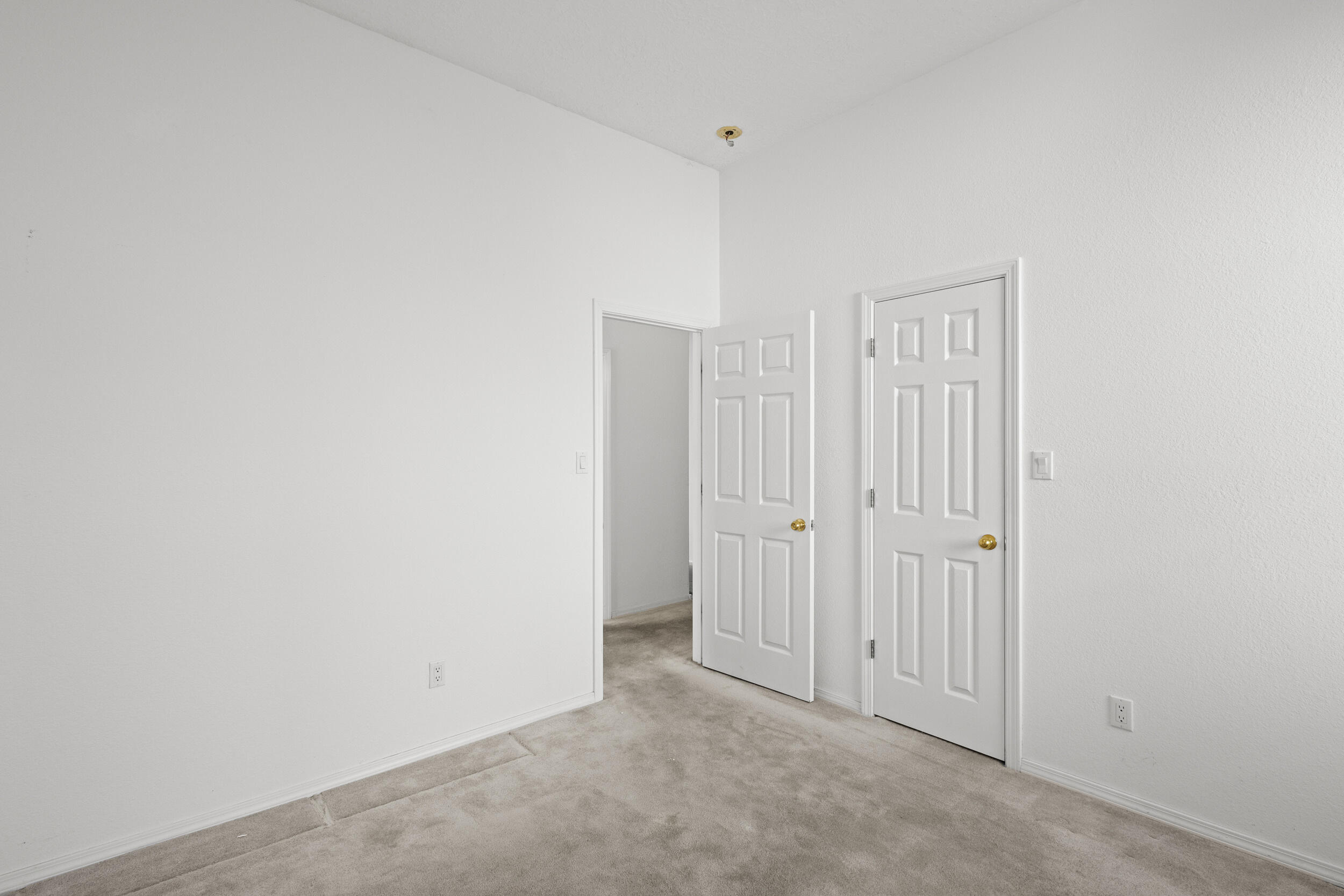 8608 Tierra Bonita Place NE
