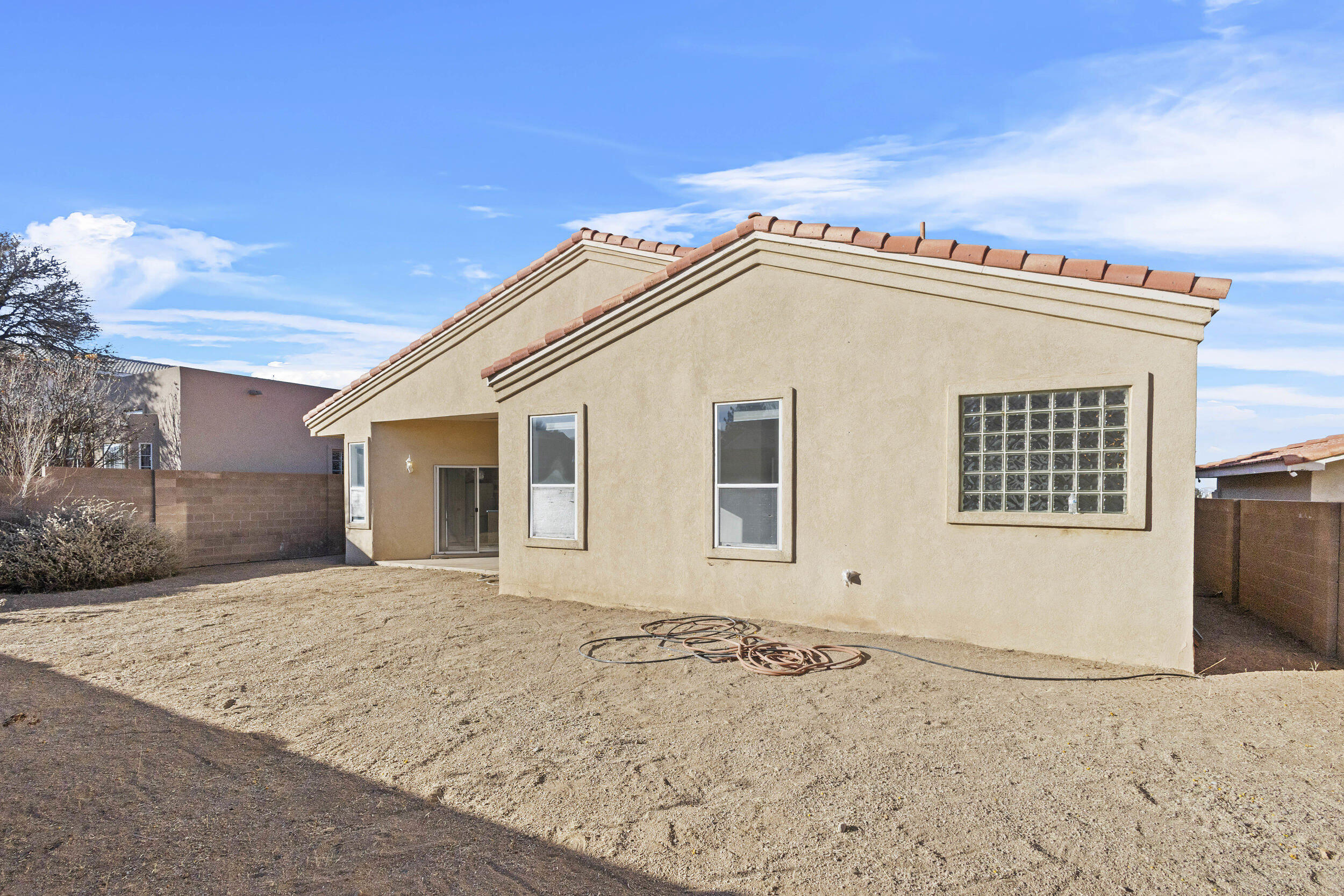 8608 Tierra Bonita Place NE